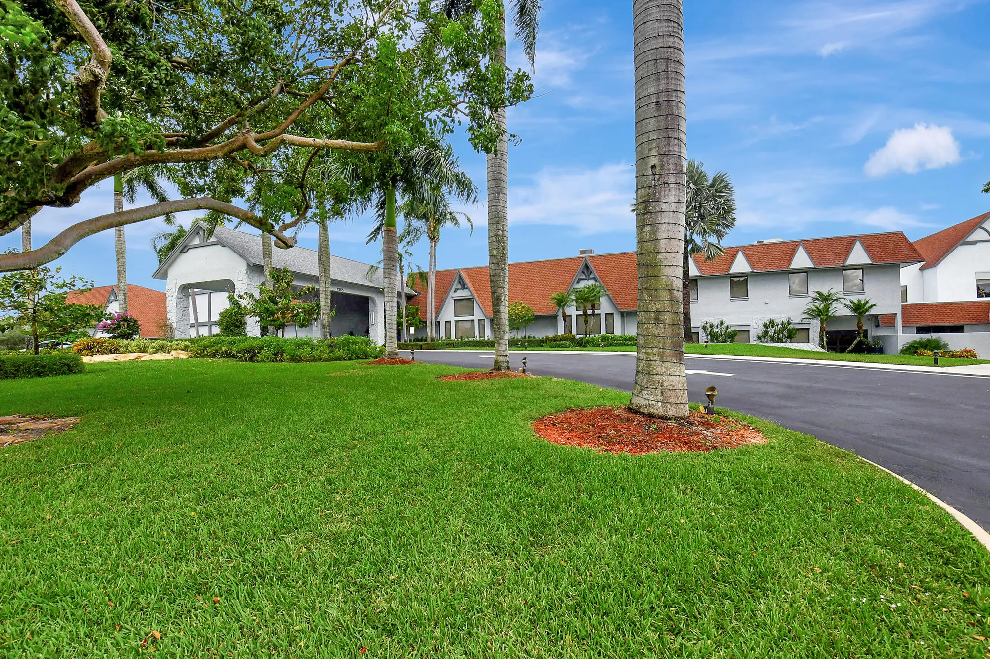 Property Slideshow image 53 of 55 | 6795 huntington ln 107, Delray Beach, FL, 33446