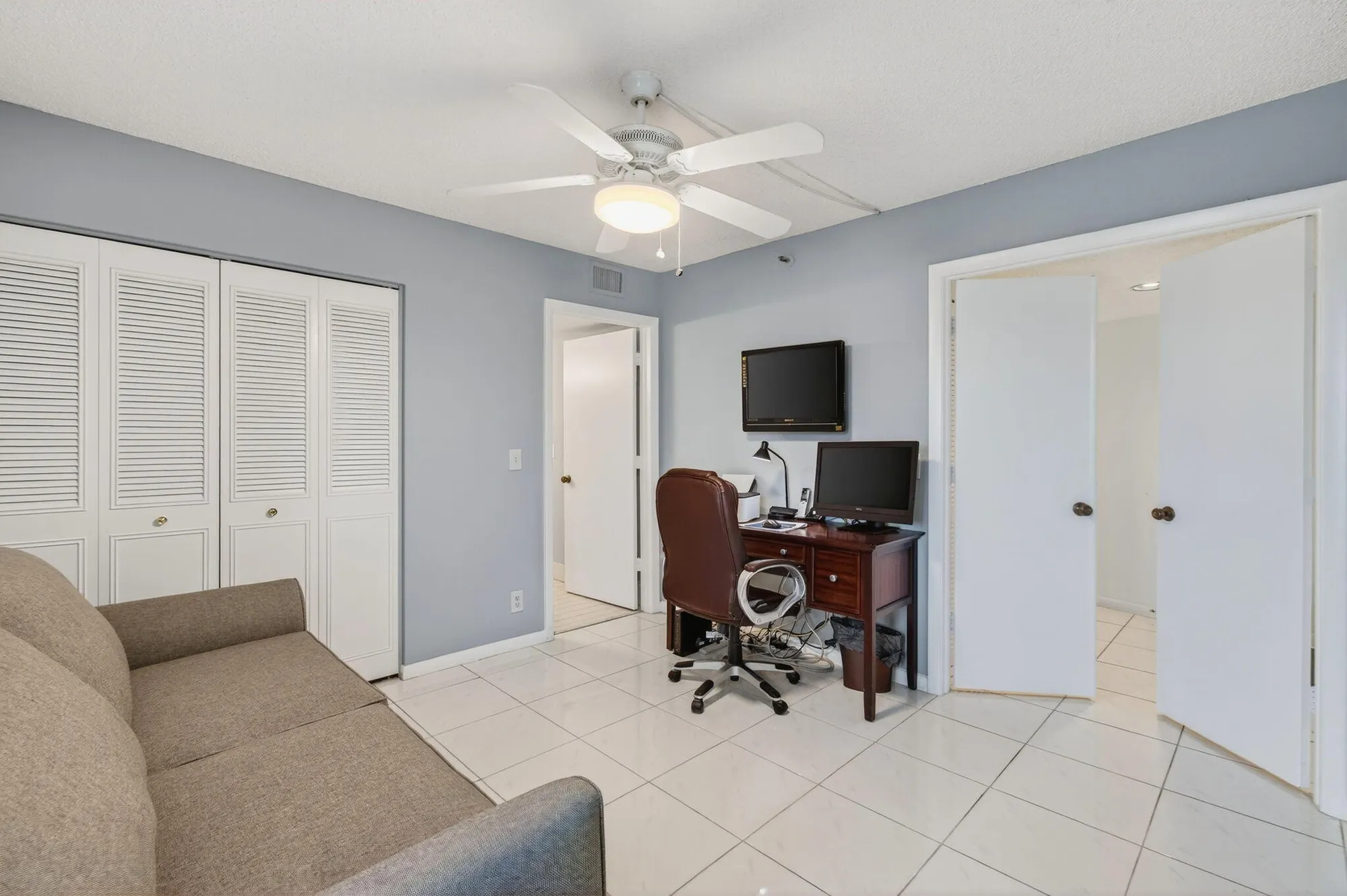 Property Slideshow image 23 of 71 | 14475 strathmore ln 401, Delray Beach, FL, 33446