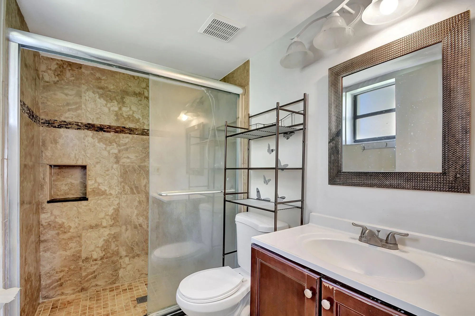 Property Slideshow image 17 of 42 | 4691 lucerne lakes blvd 106, Lake Worth, FL, 33467