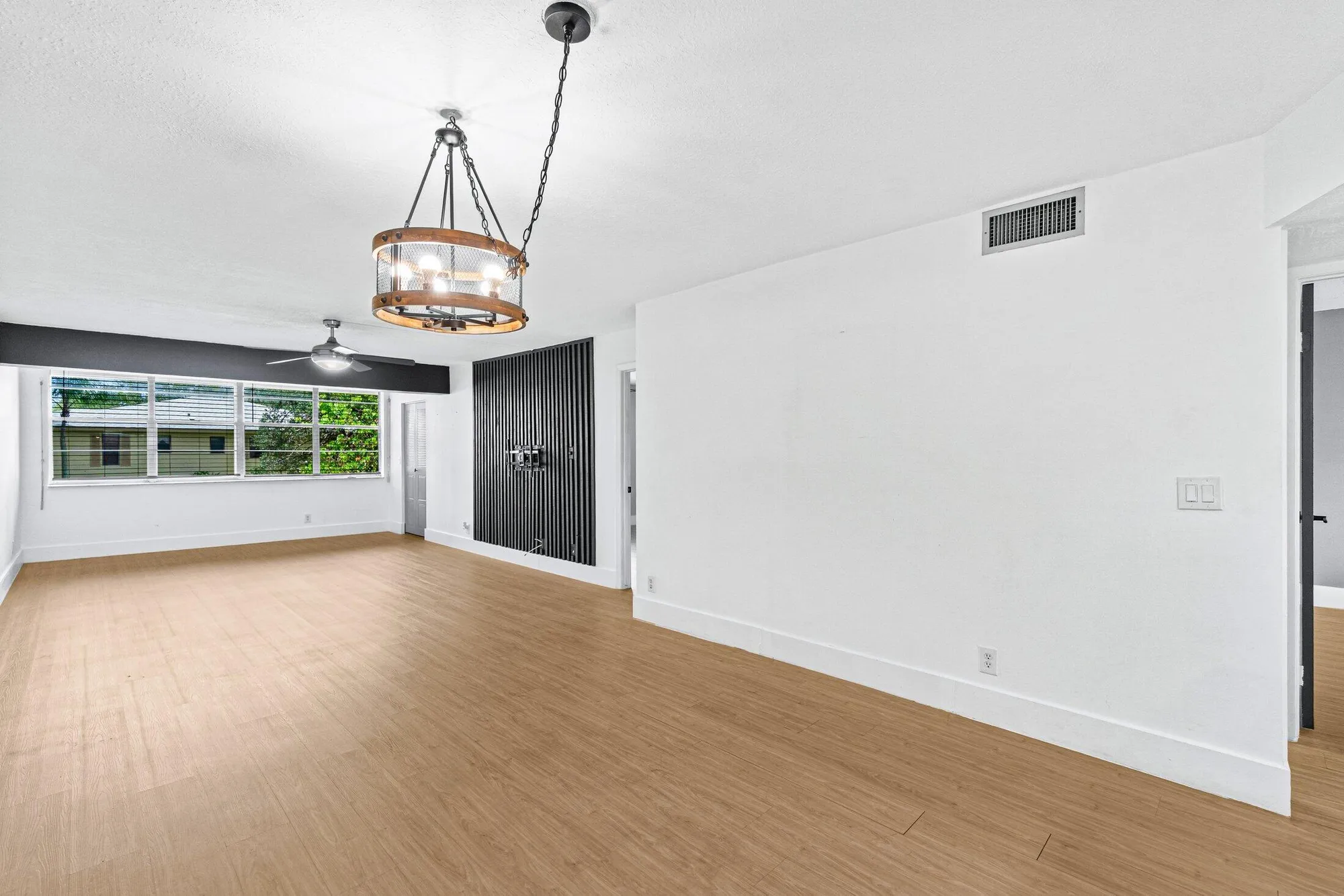 Property Slideshow image 10 of 31 | 2960 sw 22nd ave 8160, Delray Beach, FL, 33445
