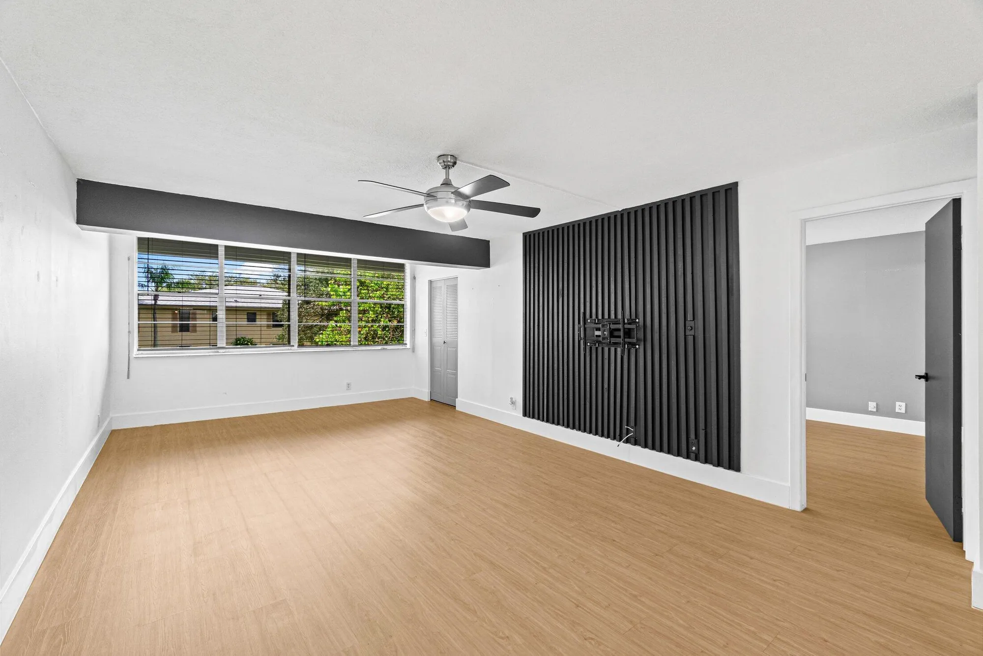 Property Slideshow image 11 of 31 | 2960 sw 22nd ave 8160, Delray Beach, FL, 33445
