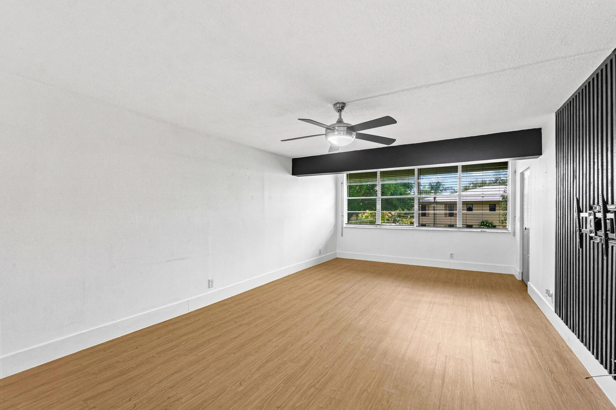 Property Slideshow image 12 of 31 | 2960 sw 22nd ave 8160, Delray Beach, FL, 33445