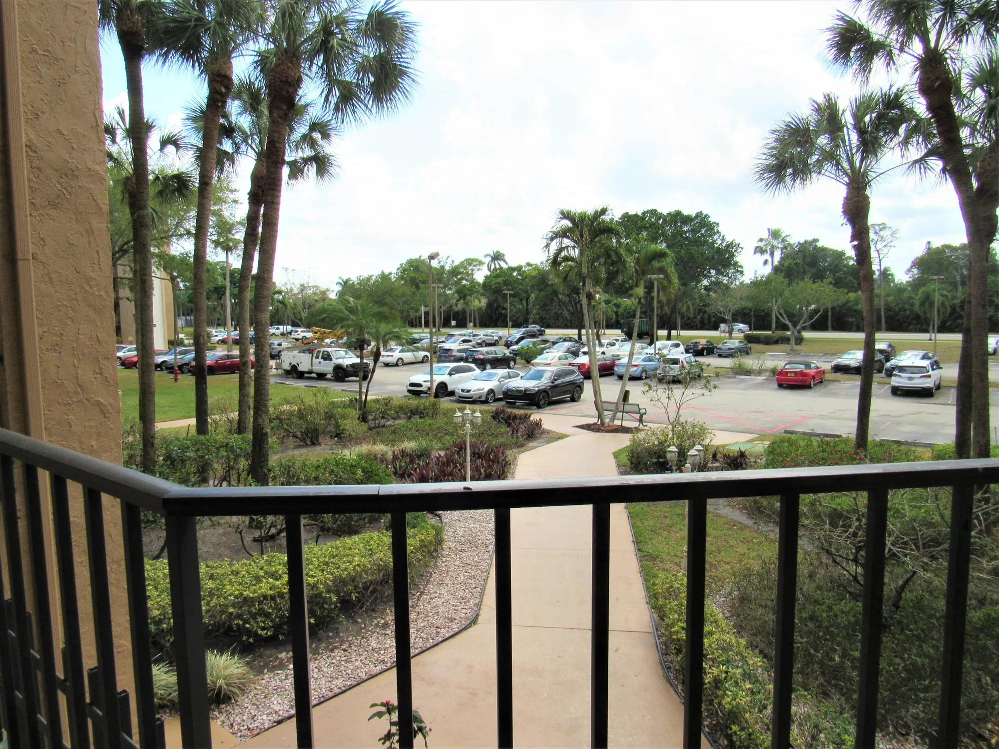 Property Slideshow image 24 of 27 | 4640 lucerne lakes blvd 206, Lake Worth, FL, 33467