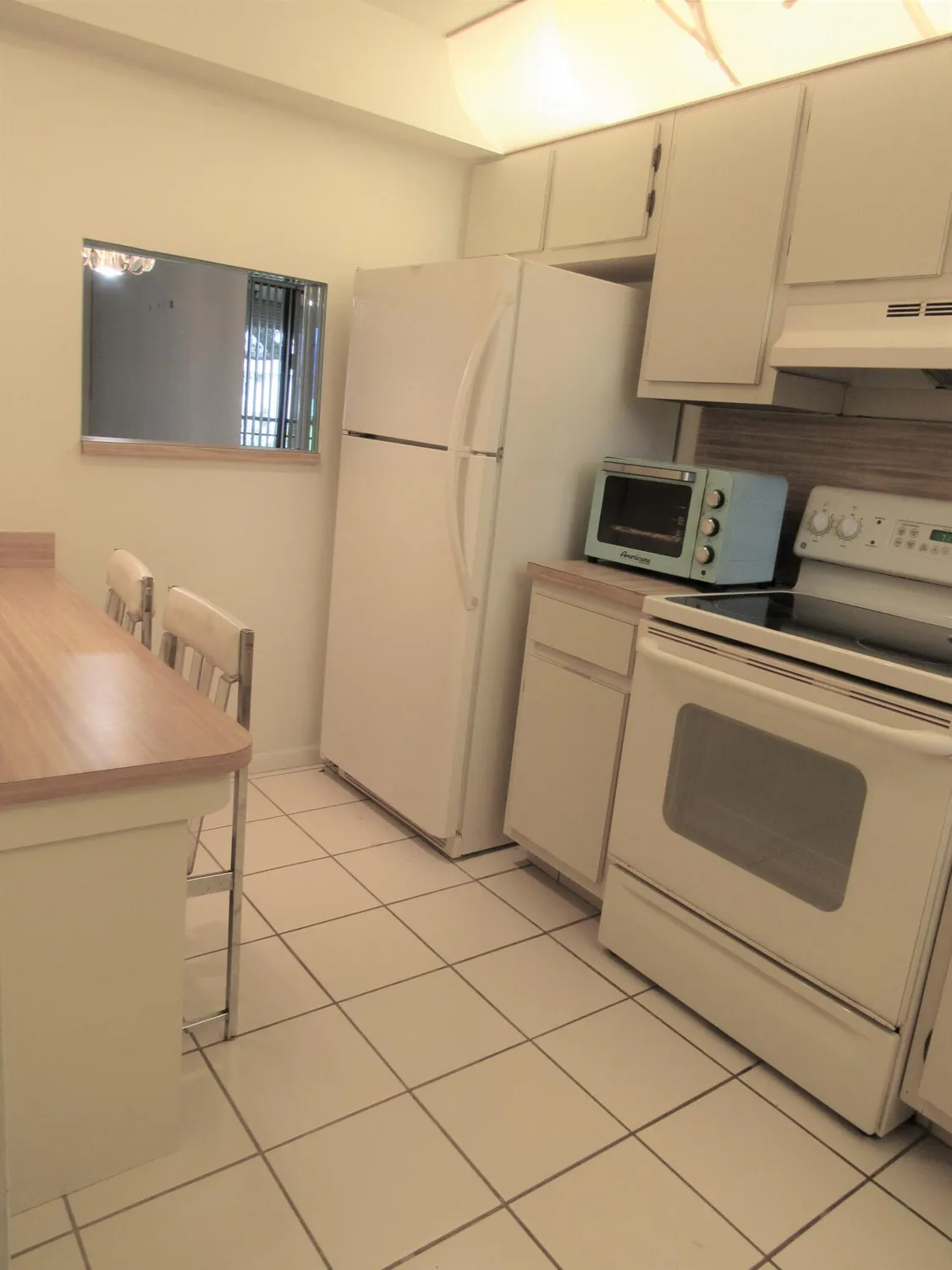 Property Slideshow image 19 of 27 | 4640 lucerne lakes blvd 206, Lake Worth, FL, 33467