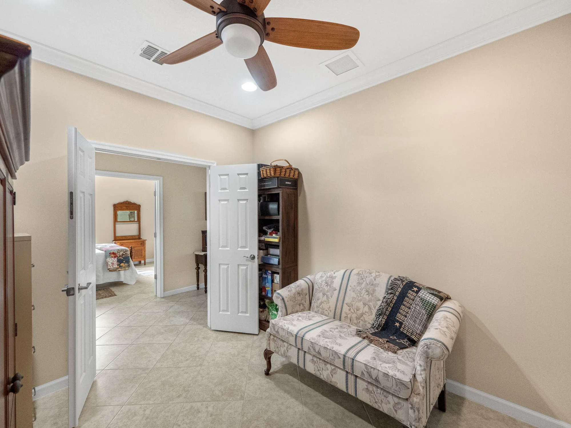 Property Slideshow image 17 of 130 | 11159 sw winding lakes cir, Port Saint Lucie, FL, 34987