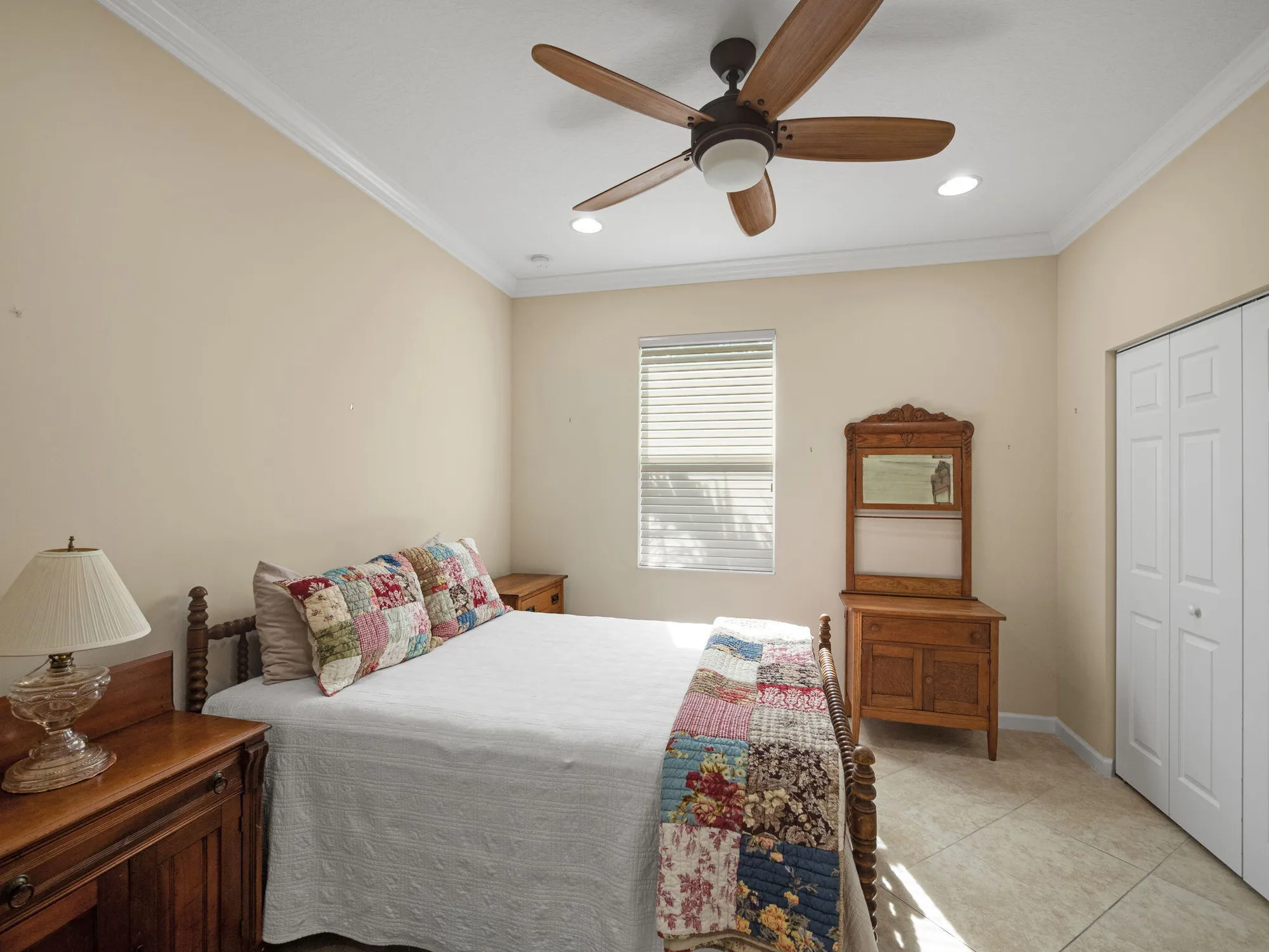 Property Slideshow image 23 of 130 | 11159 sw winding lakes cir, Port Saint Lucie, FL, 34987