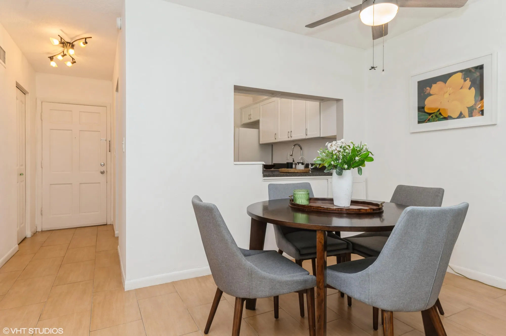 Property Slideshow image 8 of 33 | 2581 n garden 108 dr 108, Lake Worth, FL, 33461