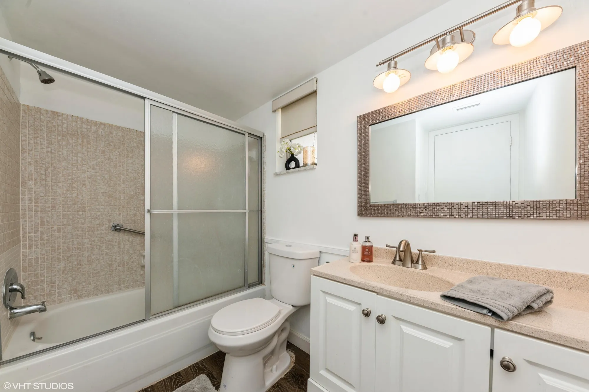 Property Slideshow image 10 of 33 | 2581 n garden 108 dr 108, Lake Worth, FL, 33461