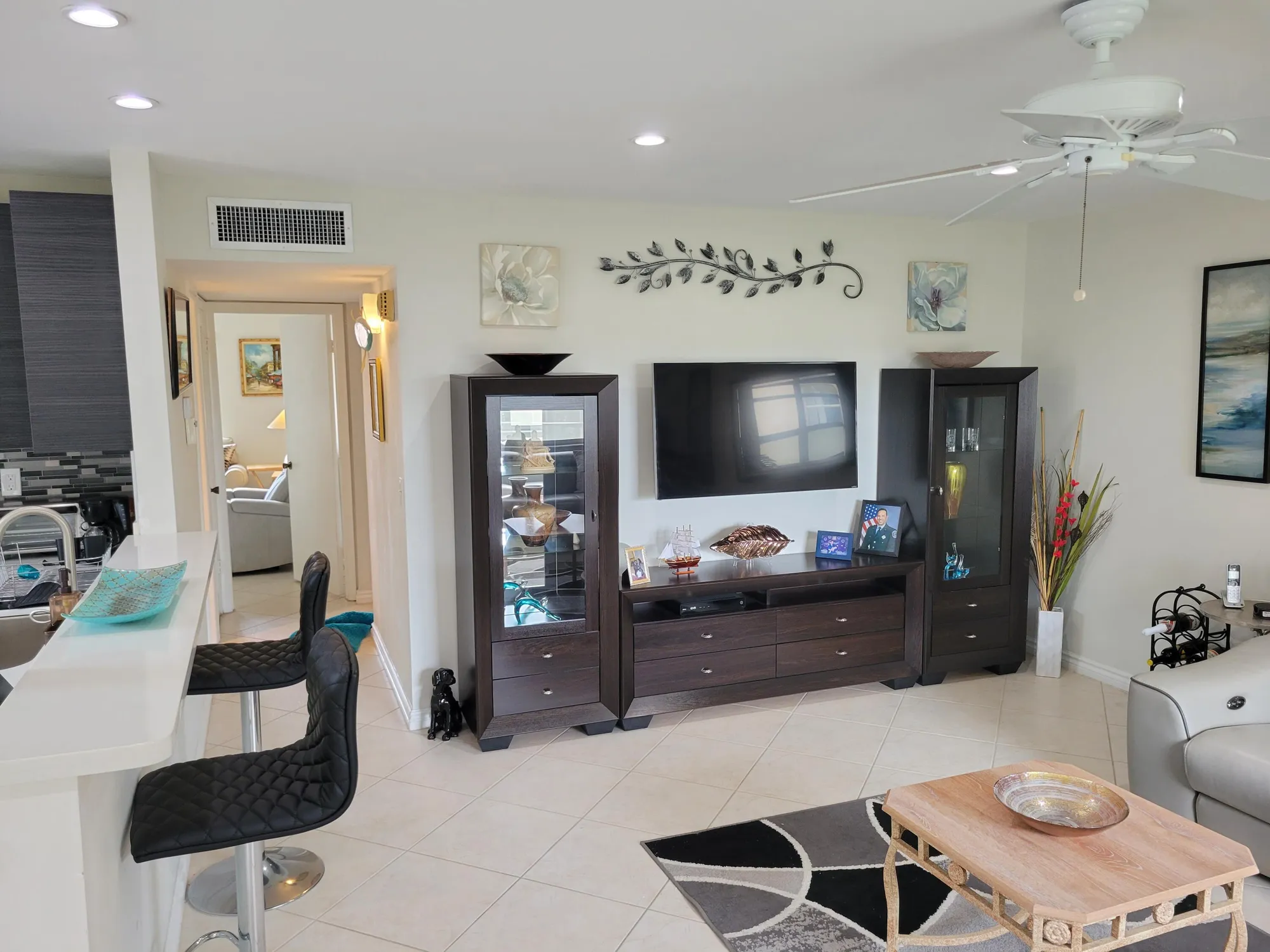Property Slideshow image 6 of 17 | 662 burgundy, Delray Beach, FL, 33484