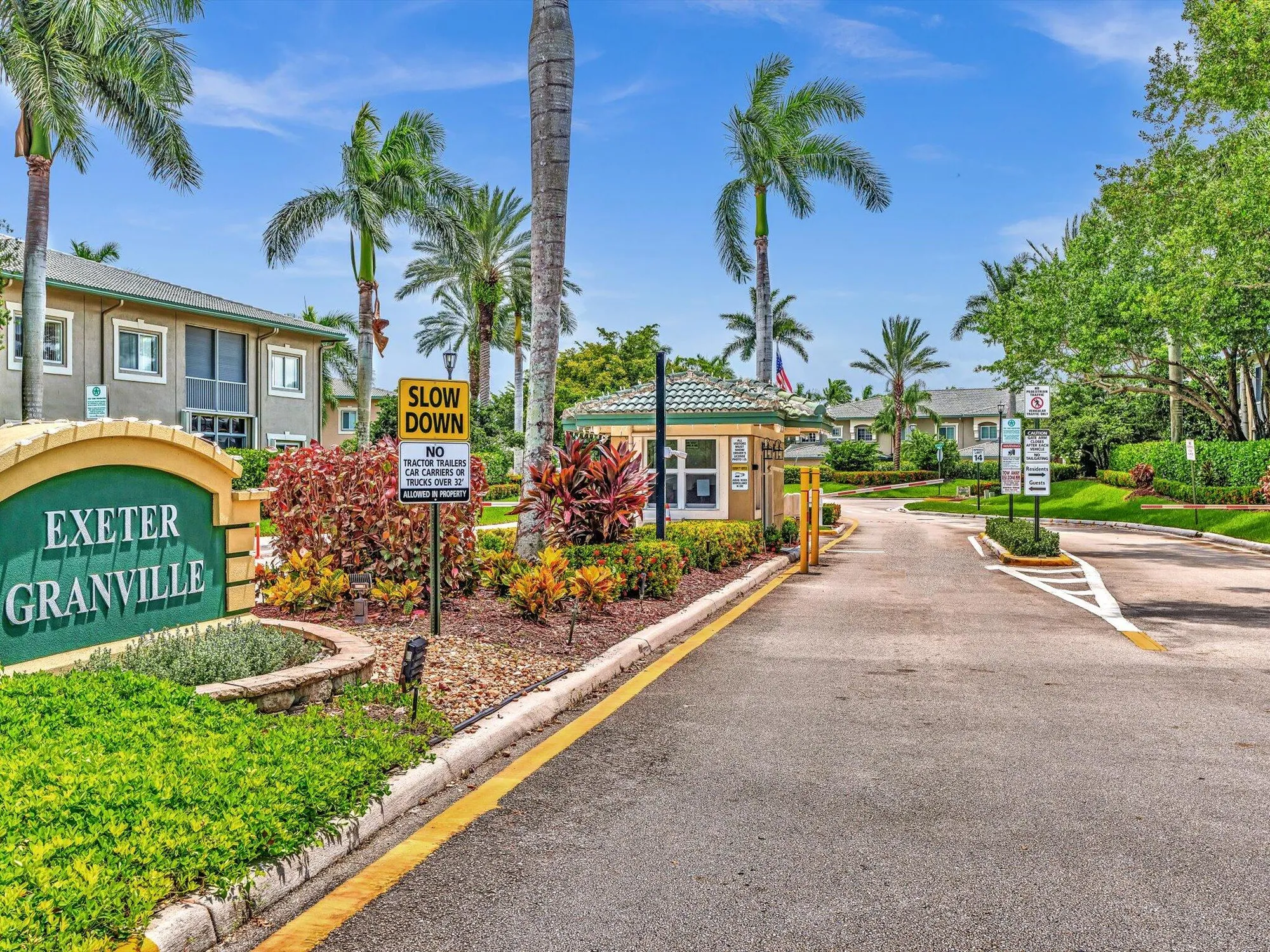 Property Slideshow image 2 of 65 | 7888 exeter blvd 201, Tamarac, FL, 33321