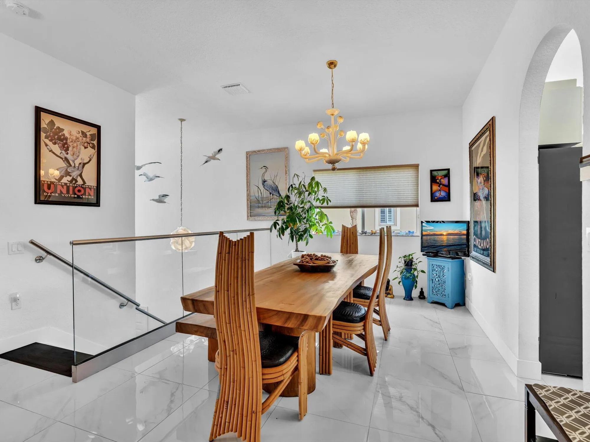 Property Slideshow image 8 of 65 | 7888 exeter blvd 201, Tamarac, FL, 33321