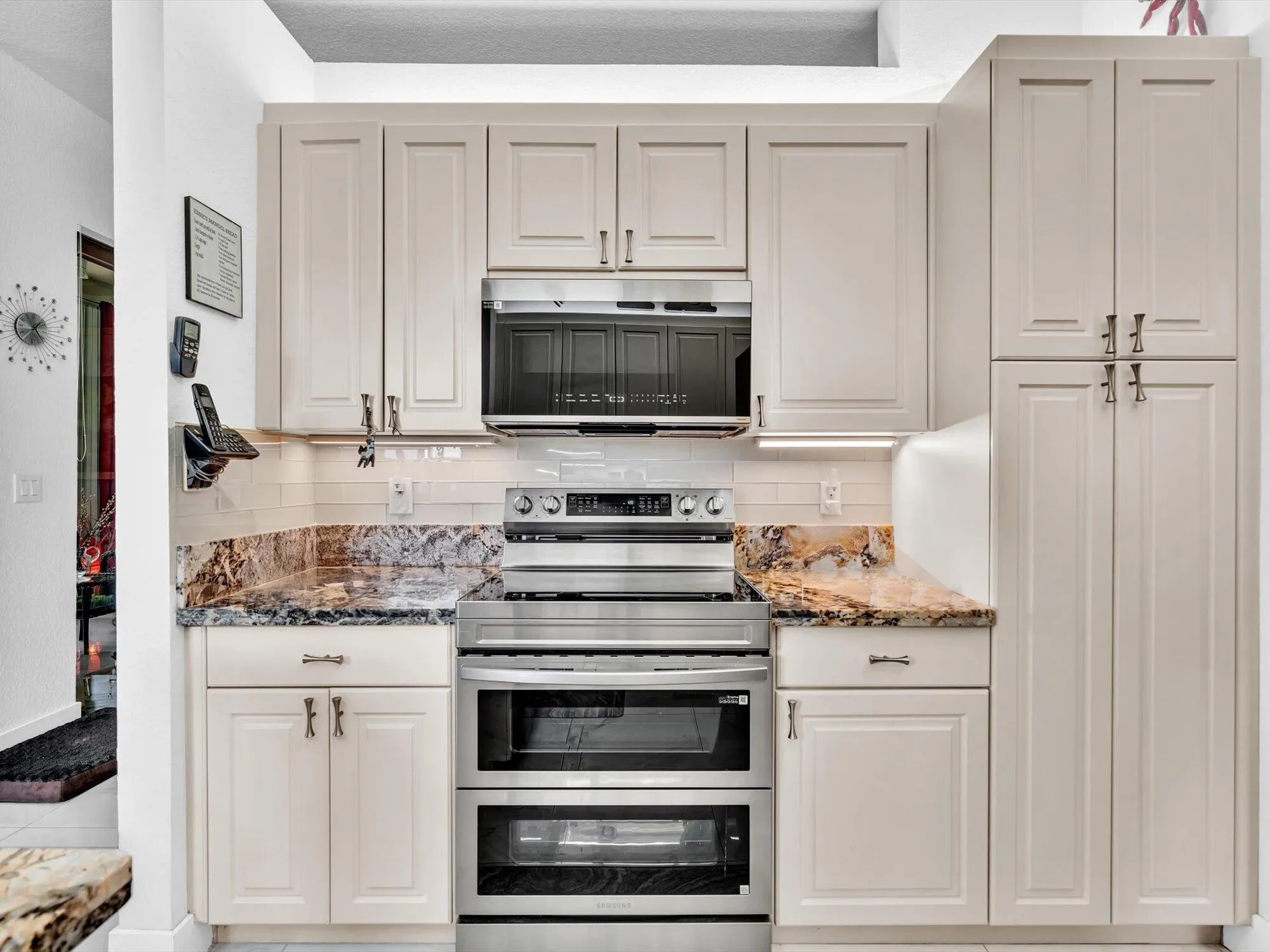 Property Slideshow image 12 of 65 | 7888 exeter blvd 201, Tamarac, FL, 33321