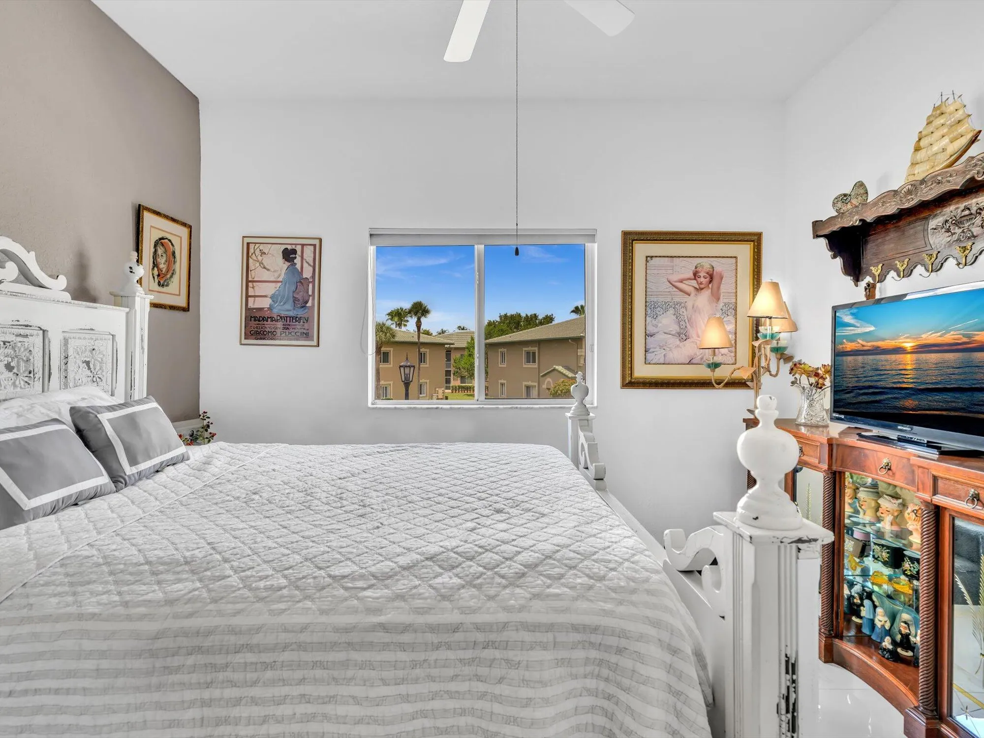 Property Slideshow image 32 of 65 | 7888 exeter blvd 201, Tamarac, FL, 33321