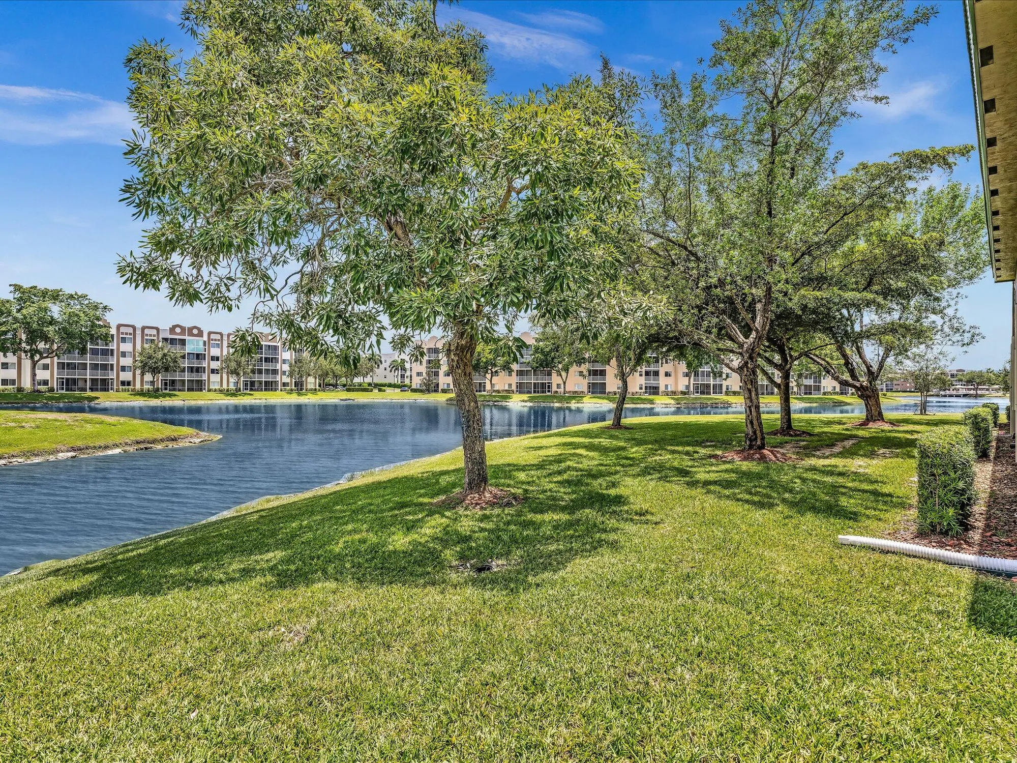 Property Slideshow image 59 of 65 | 7888 exeter blvd 201, Tamarac, FL, 33321