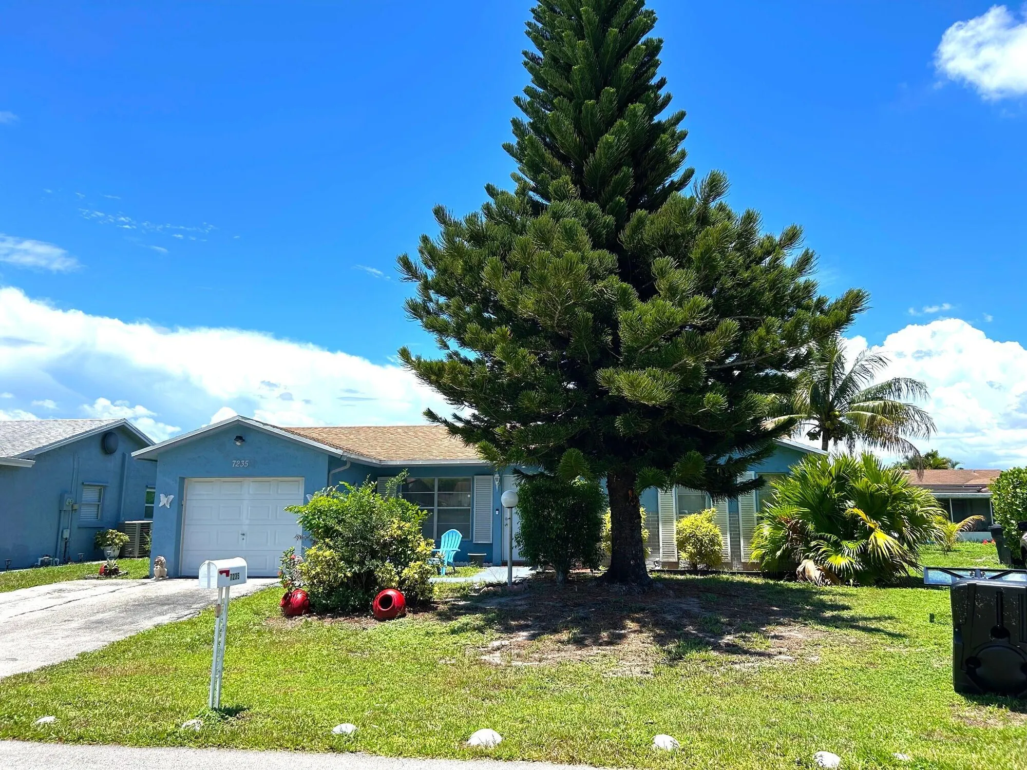 Property Slideshow image 25 of 27 | 7235 pine bluff dr, Lake Worth, FL, 33467