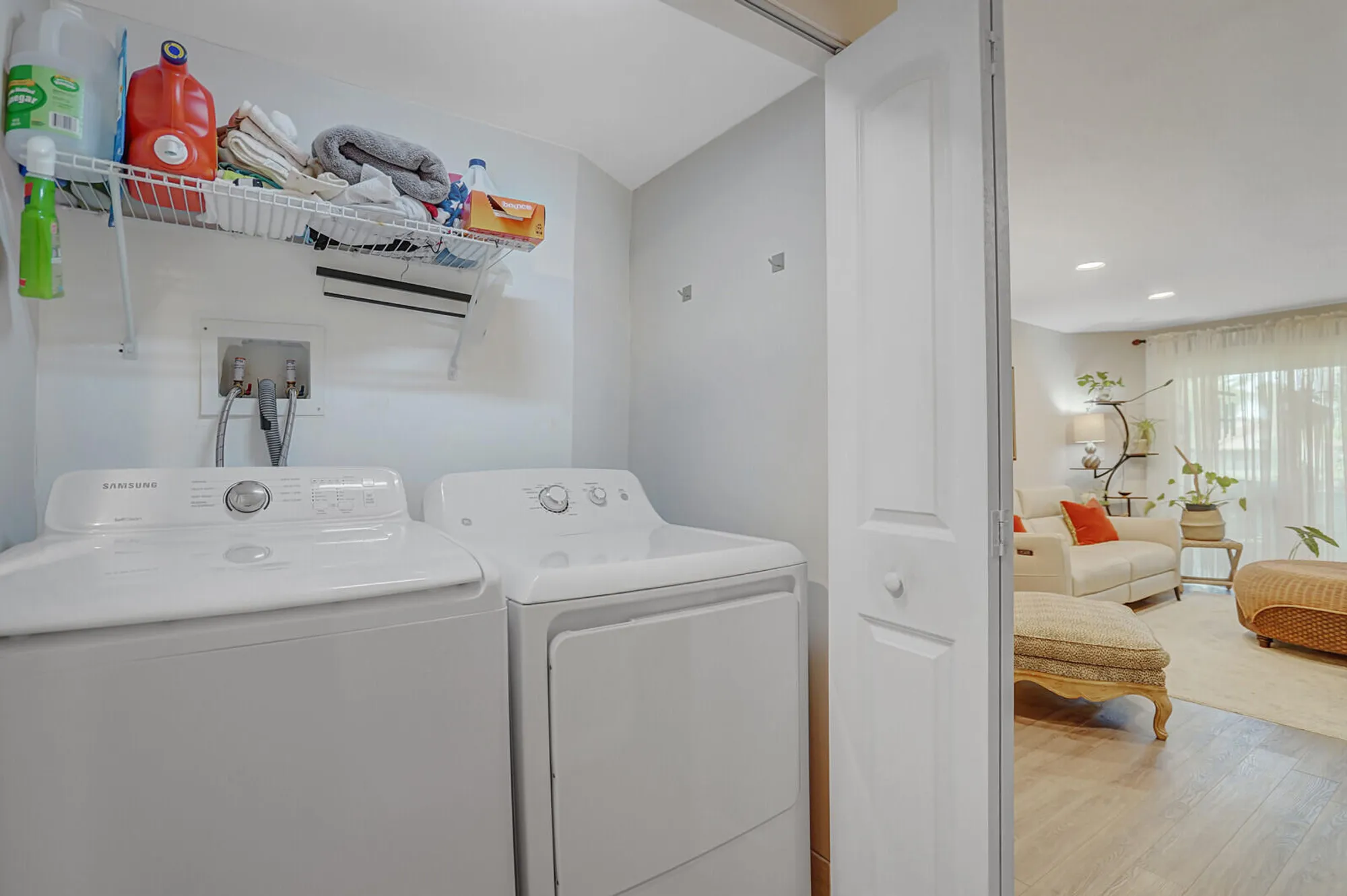 Property Slideshow image 11 of 15 | 3524 via poinciana apt 102, Lake Worth, FL, 33467