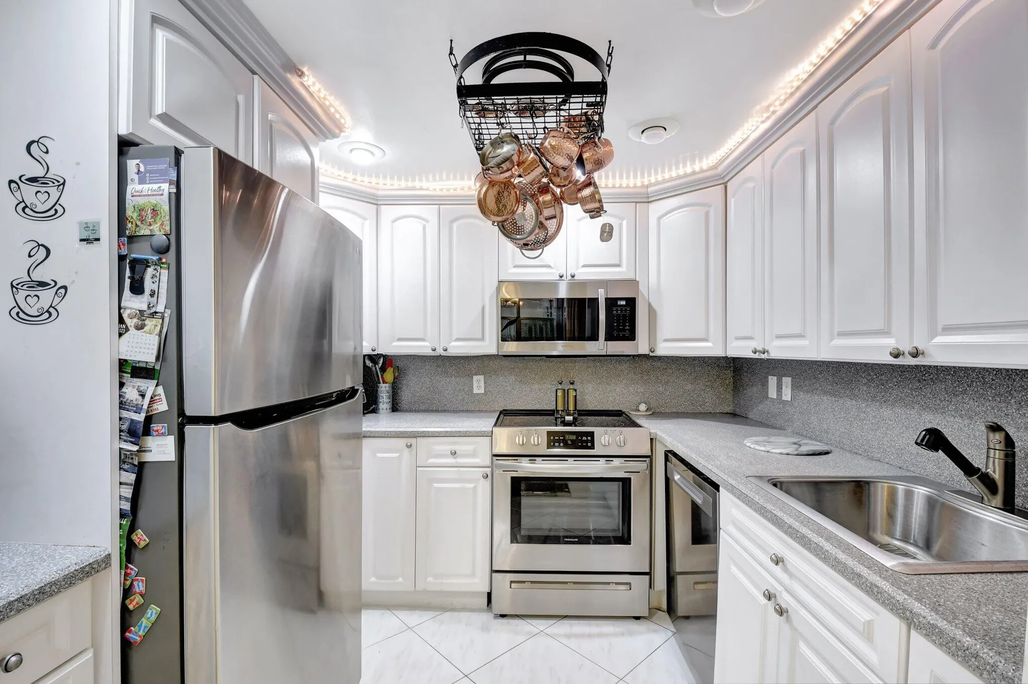Property Slideshow image 1 of 26 | 451 saxony j, Delray Beach, FL, 33446