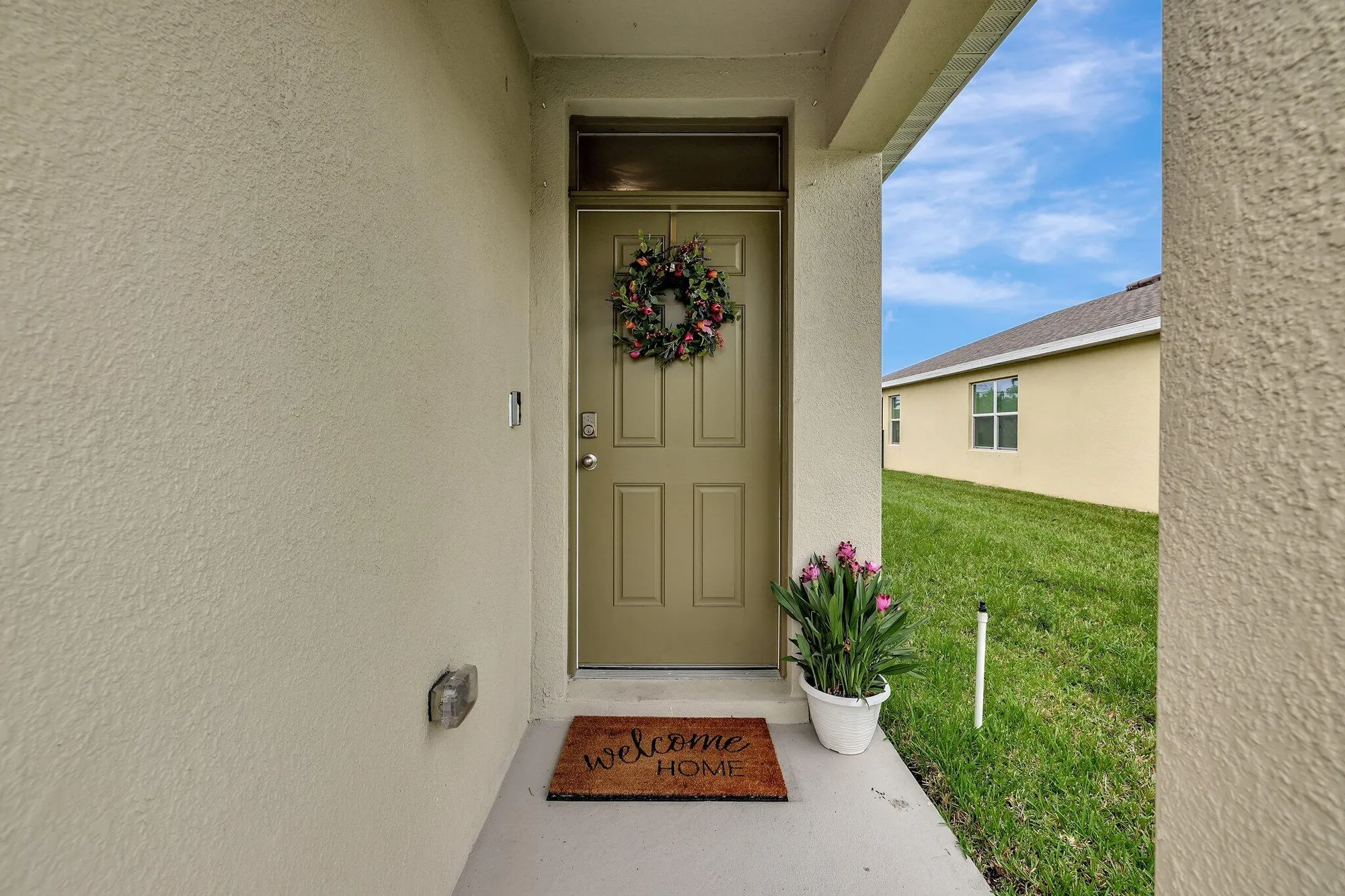 Property Slideshow image 9 of 40 | 11044 sw vasari way, Port Saint Lucie, FL, 34987