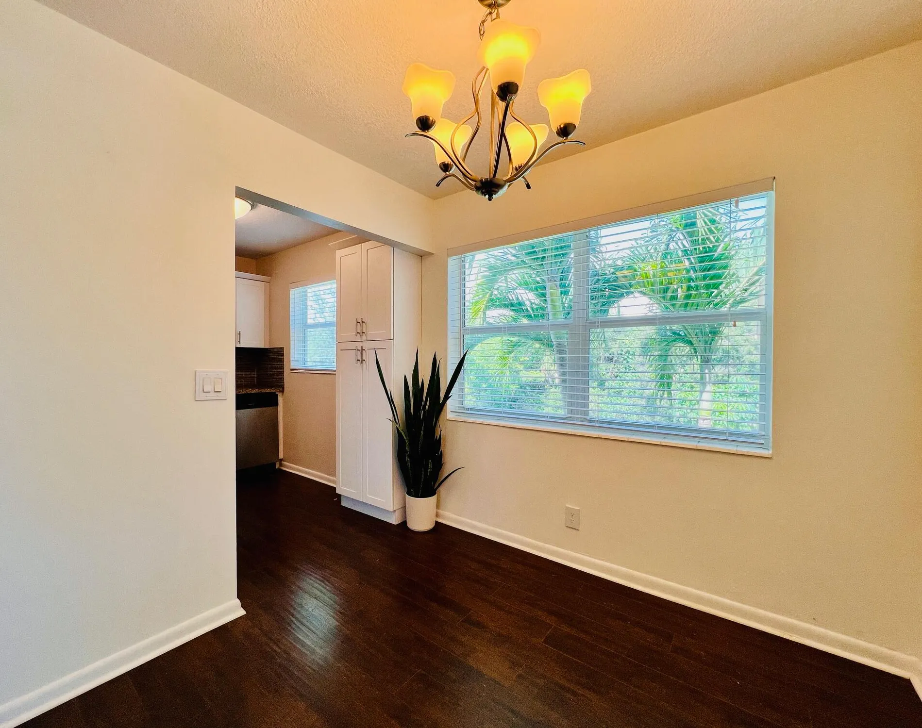 Property Slideshow image 4 of 18 | 200 northampton j, West Palm Beach, FL, 33417