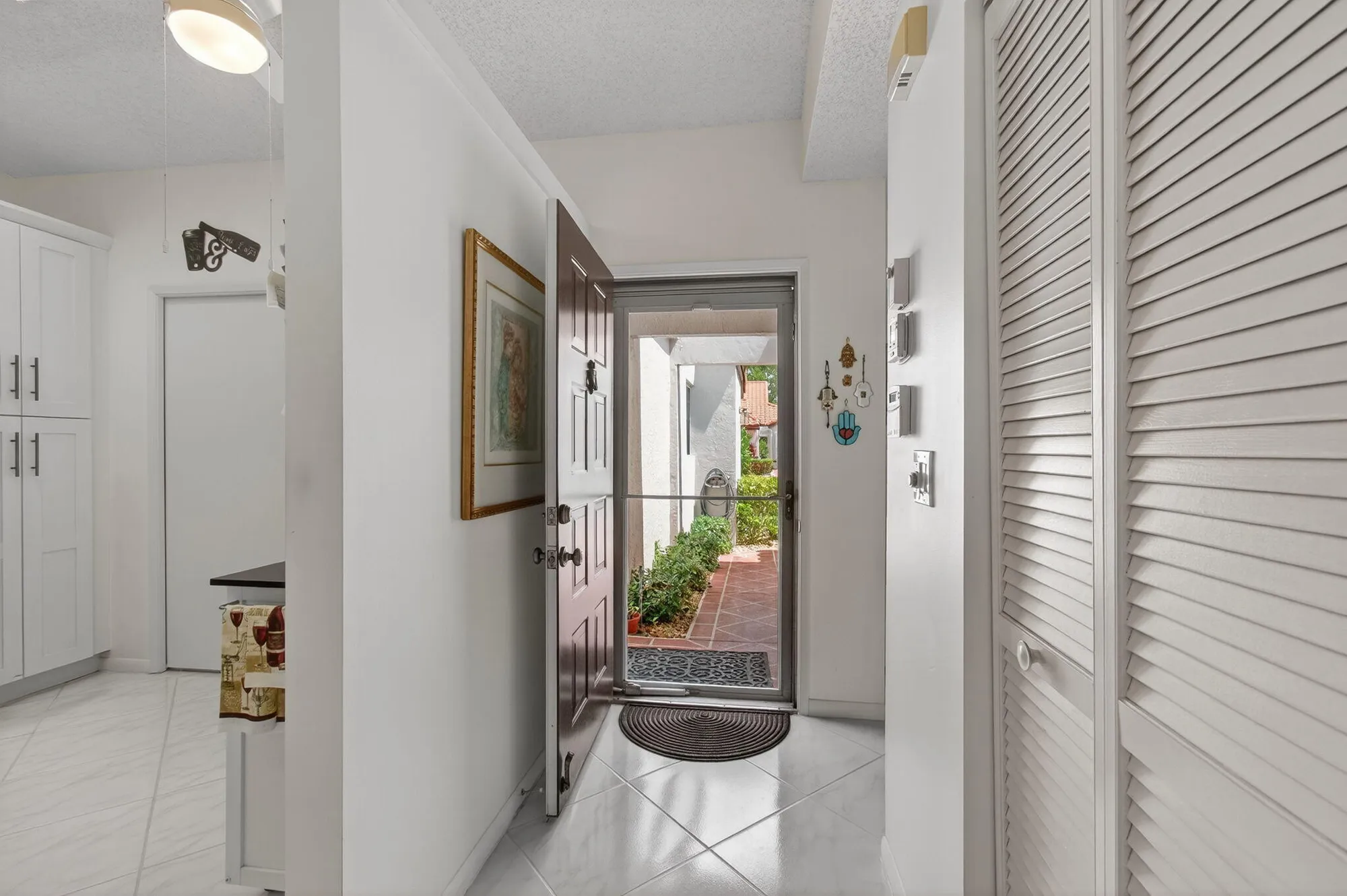 Property Slideshow image 8 of 132 | 6368 mill pointe cir, Delray Beach, FL, 33484