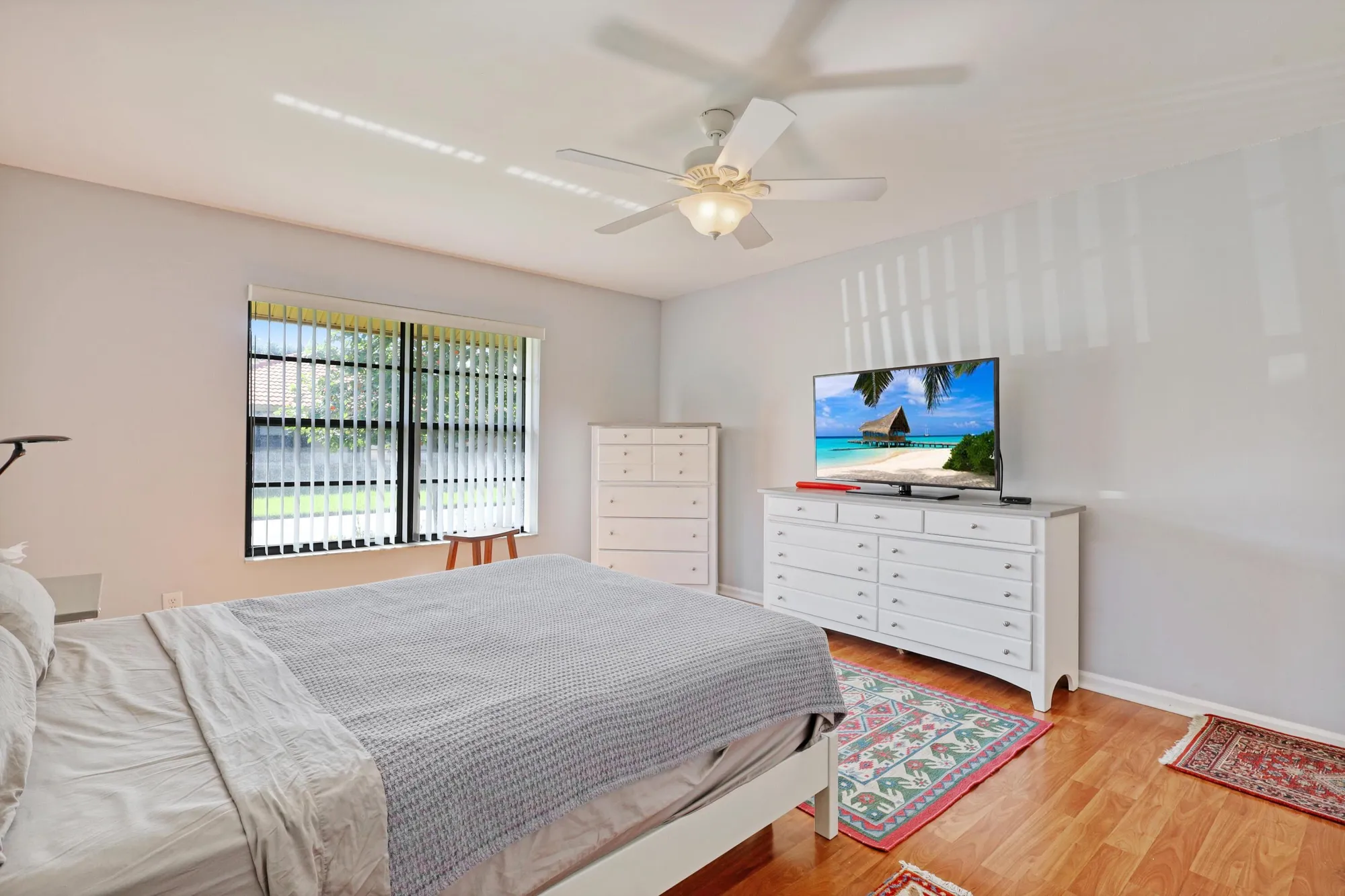 Property Slideshow image 18 of 25 | 9975 cherry tree ter b, Boynton Beach, FL, 33436