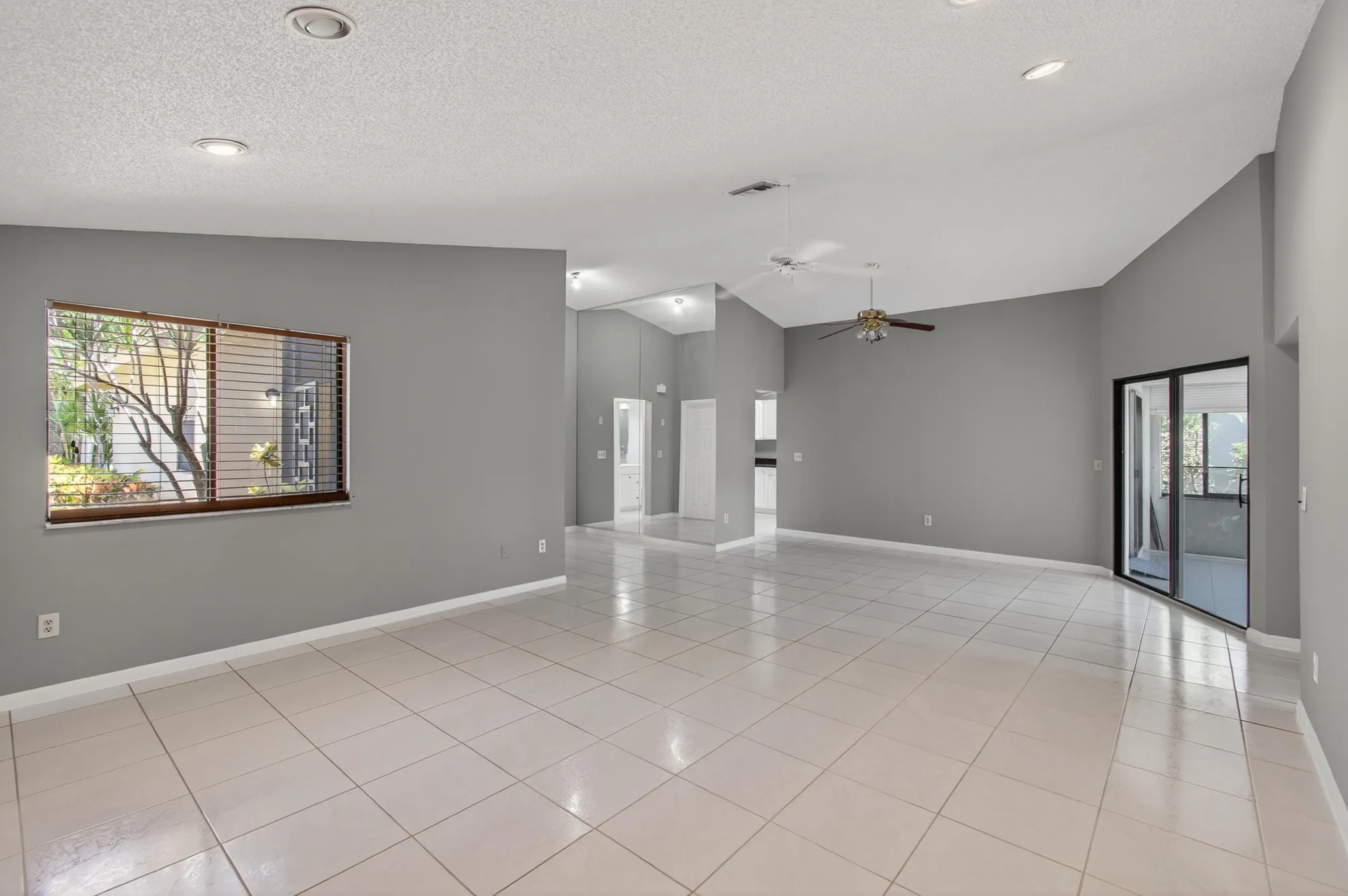 Property Slideshow image 12 of 62 | 3250 nw 10th st, Delray Beach, FL, 33445