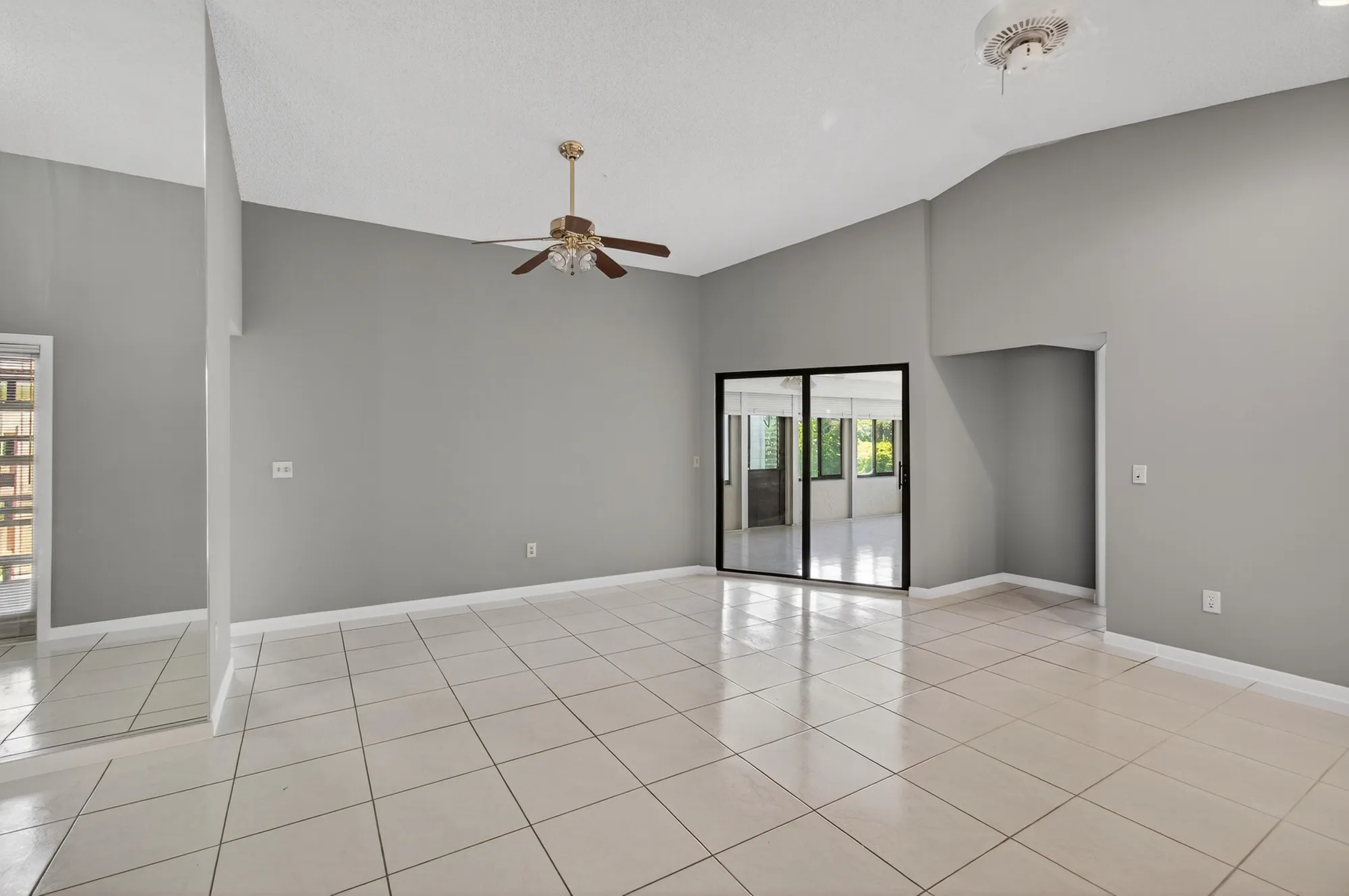 Property Slideshow image 16 of 62 | 3250 nw 10th st, Delray Beach, FL, 33445