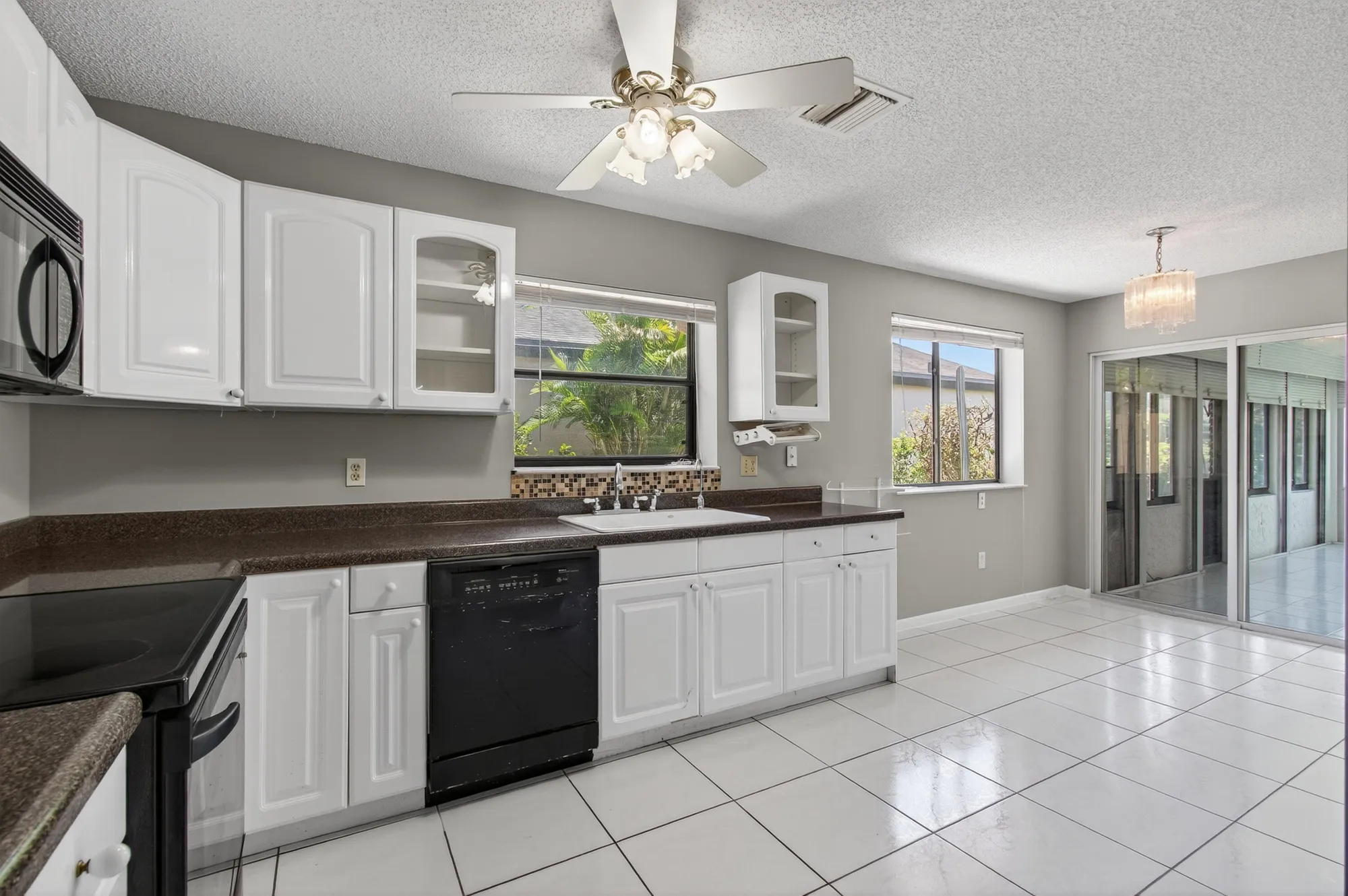 Property Slideshow image 18 of 62 | 3250 nw 10th st, Delray Beach, FL, 33445