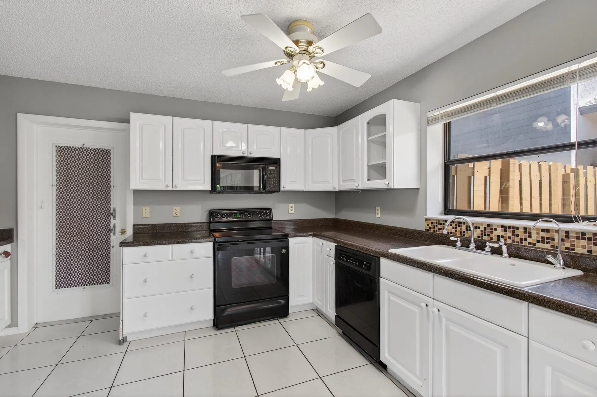 Property Slideshow image 20 of 62 | 3250 nw 10th st, Delray Beach, FL, 33445