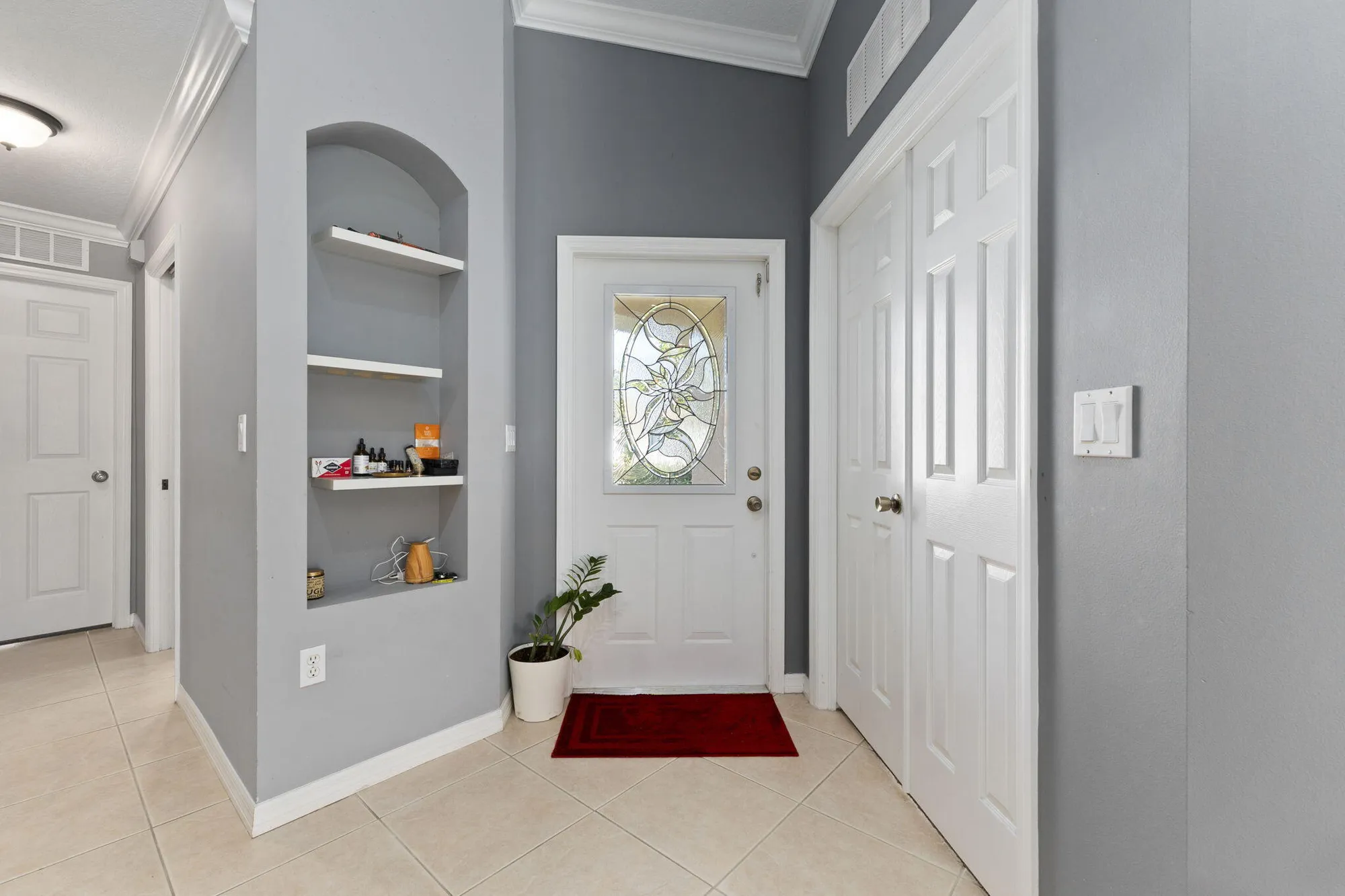 Property Slideshow image 9 of 40 | 475 sw talquin ln, Port Saint Lucie, FL, 34986