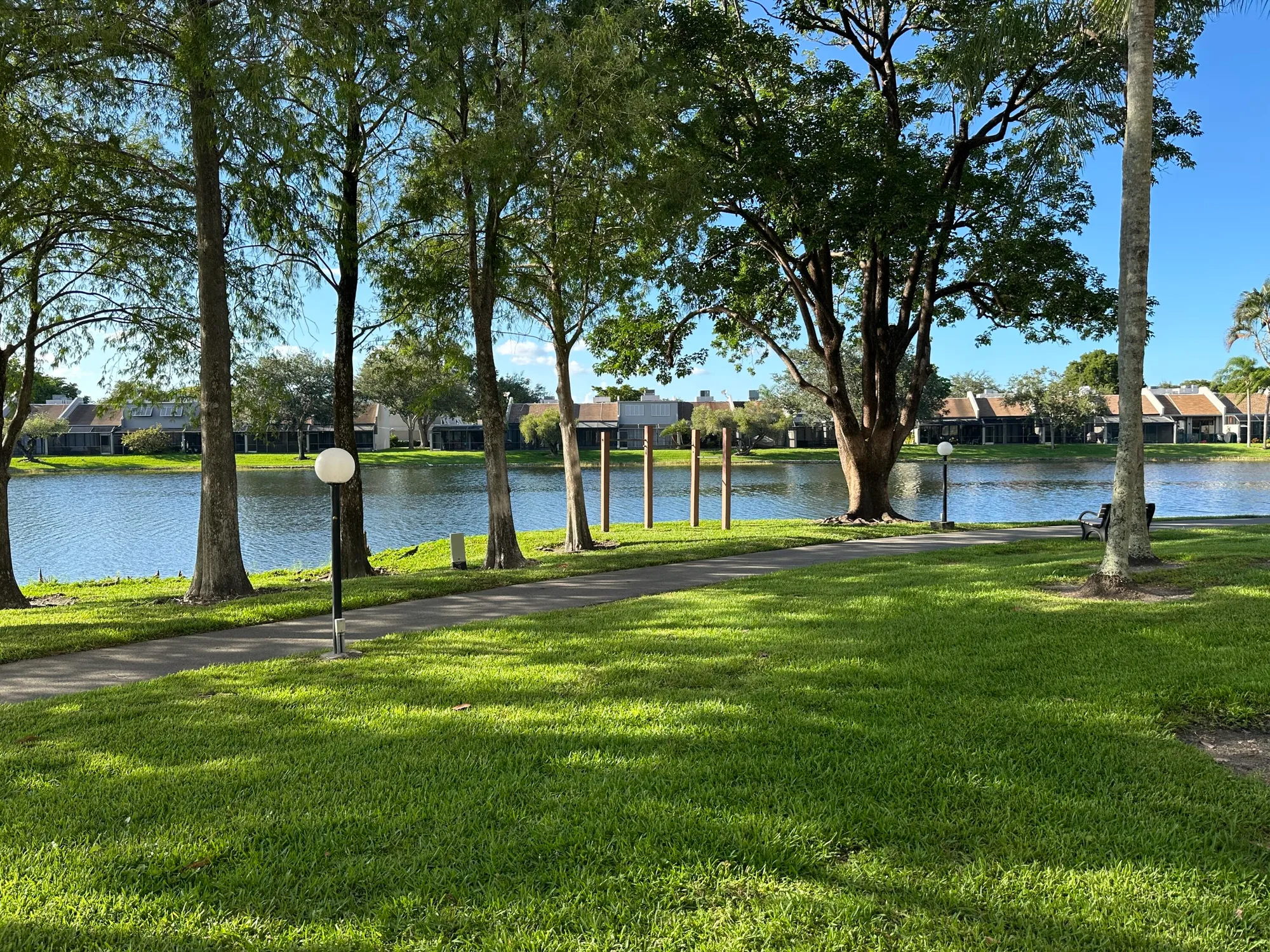 Property Slideshow image 18 of 45 | 1101 colony point cir 108, Pembroke Pines, FL, 33026
