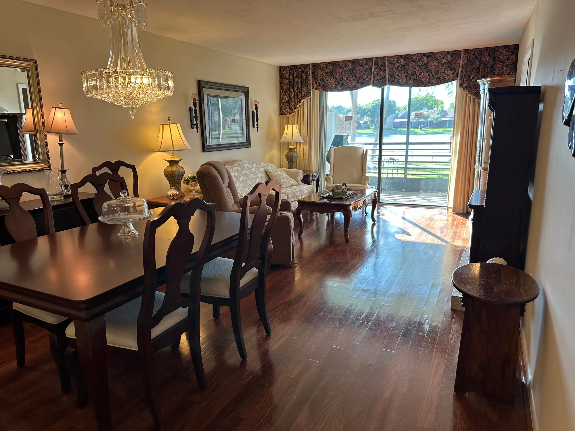 Property Slideshow image 15 of 45 | 1101 colony point cir 108, Pembroke Pines, FL, 33026