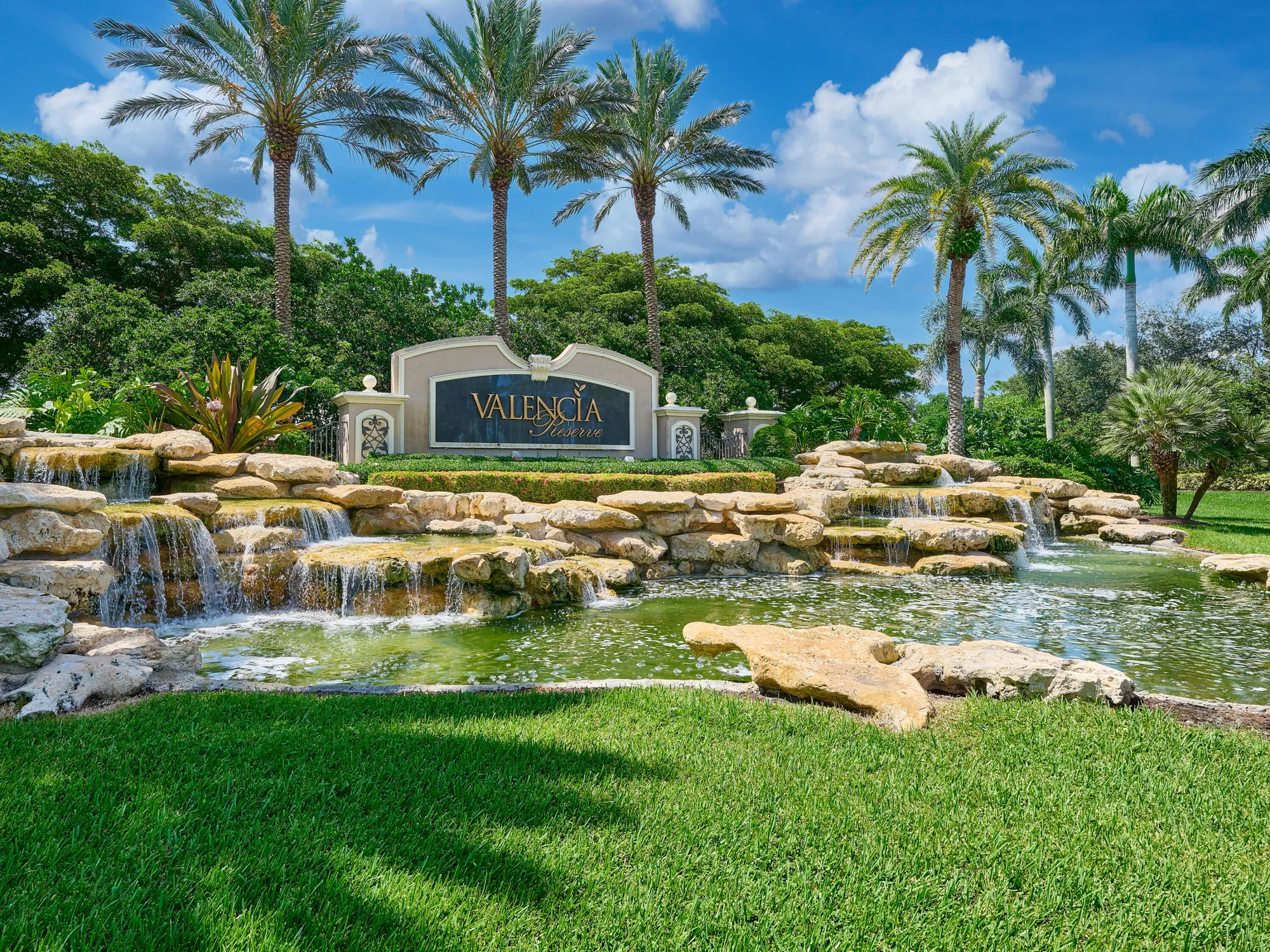 Property Slideshow image 12 of 90 | 10807 redlake isle, Boynton Beach, FL, 33473