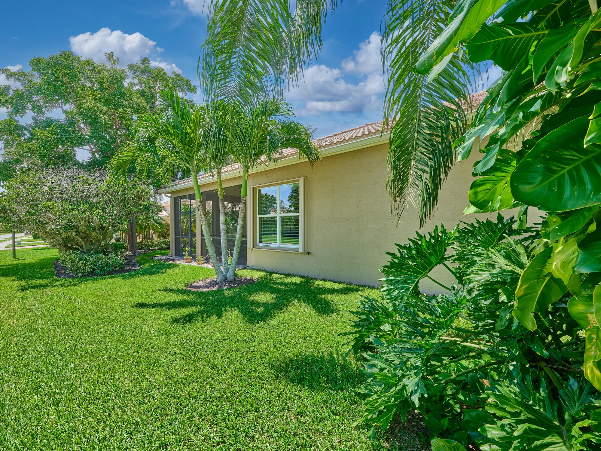 Property Slideshow image 8 of 90 | 10807 redlake isle, Boynton Beach, FL, 33473