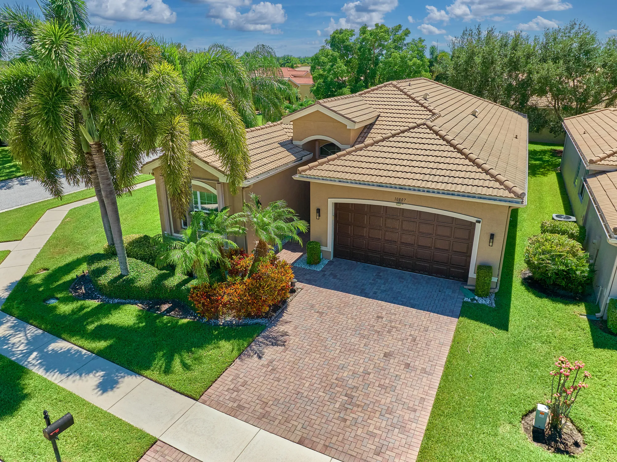 Property Slideshow image 1 of 90 | 10807 redlake isle, Boynton Beach, FL, 33473