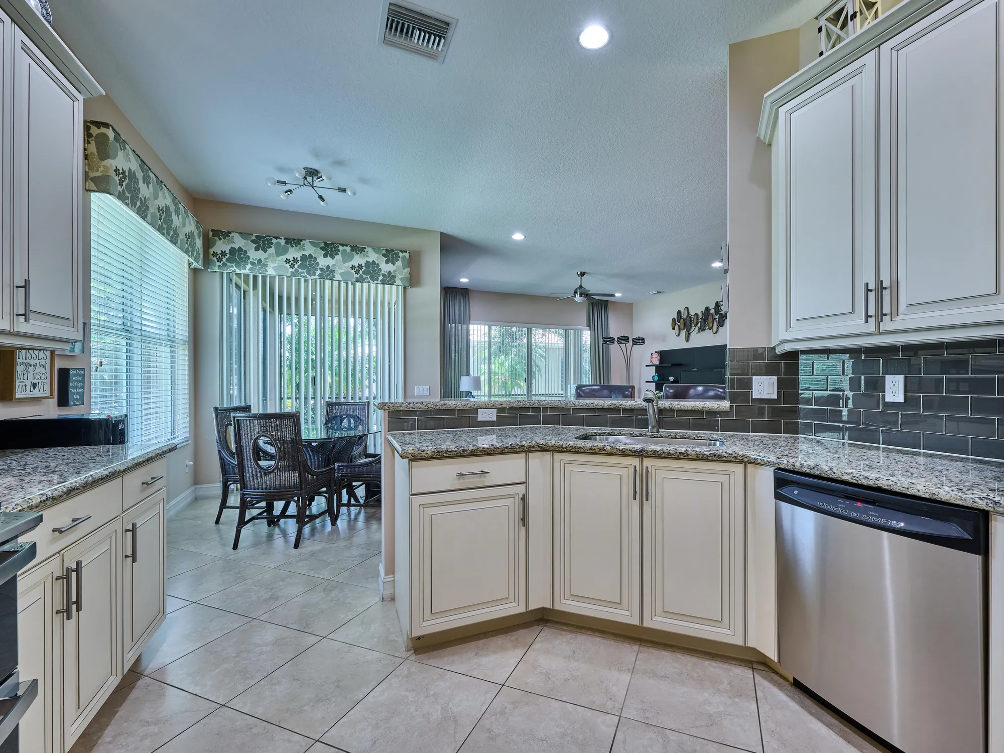 Property Slideshow image 26 of 90 | 10807 redlake isle, Boynton Beach, FL, 33473