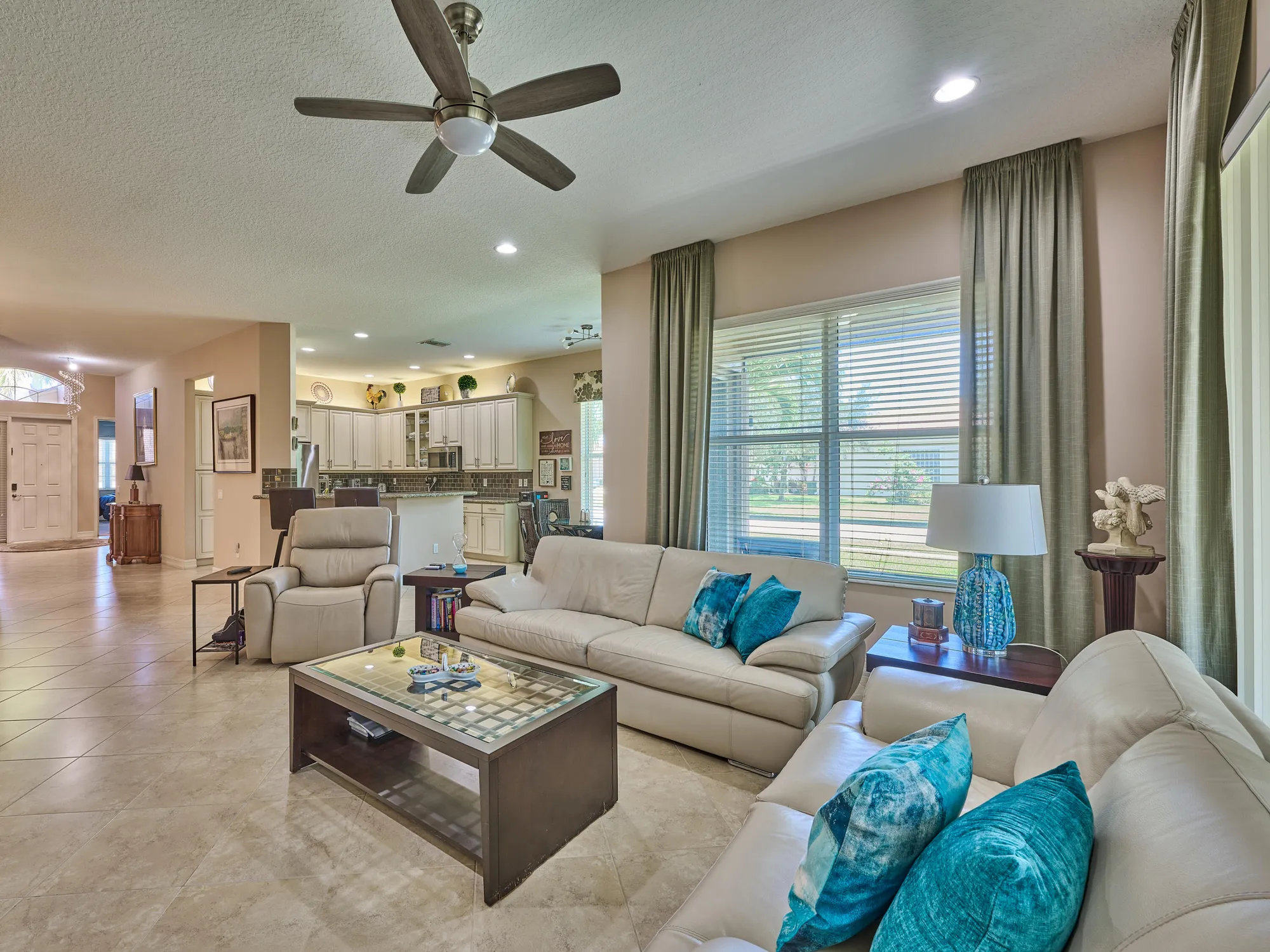 Property Slideshow image 19 of 90 | 10807 redlake isle, Boynton Beach, FL, 33473