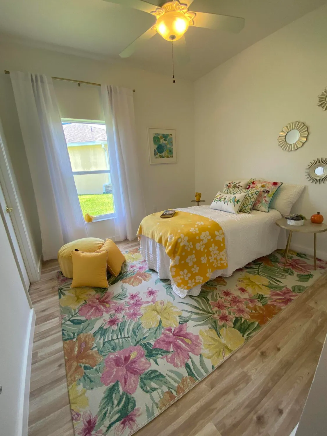 Property Slideshow image 49 of 76 | 176 cape florida dr, Poinciana, FL, 34759