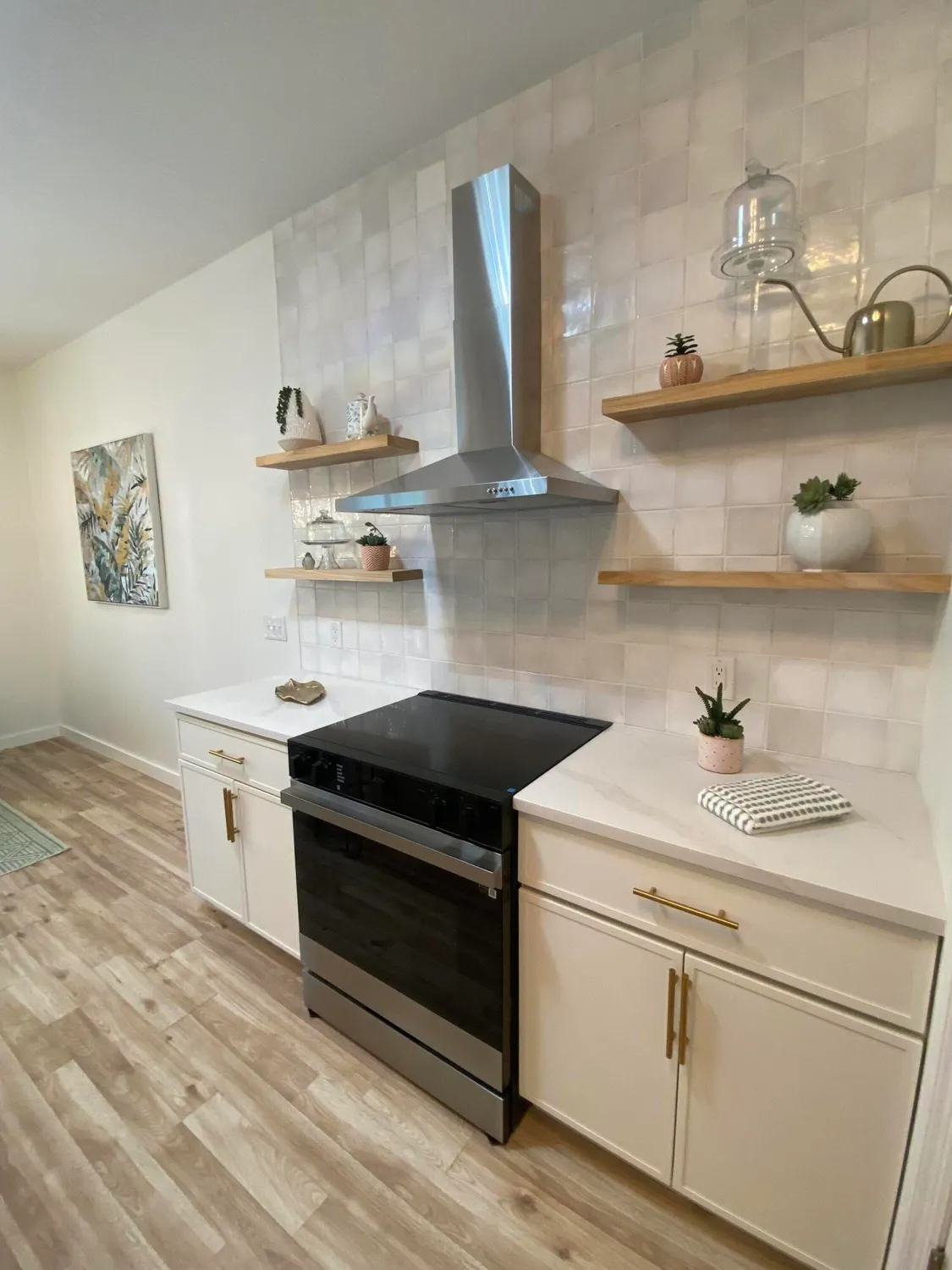 Property Slideshow image 33 of 76 | 176 cape florida dr, Poinciana, FL, 34759