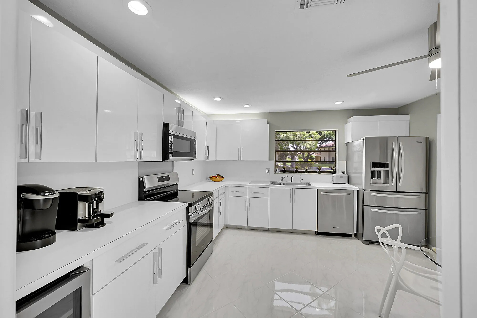 Property Slideshow image 19 of 31 | 21959 arriba real # 22-b, Boca Raton, FL, 33433