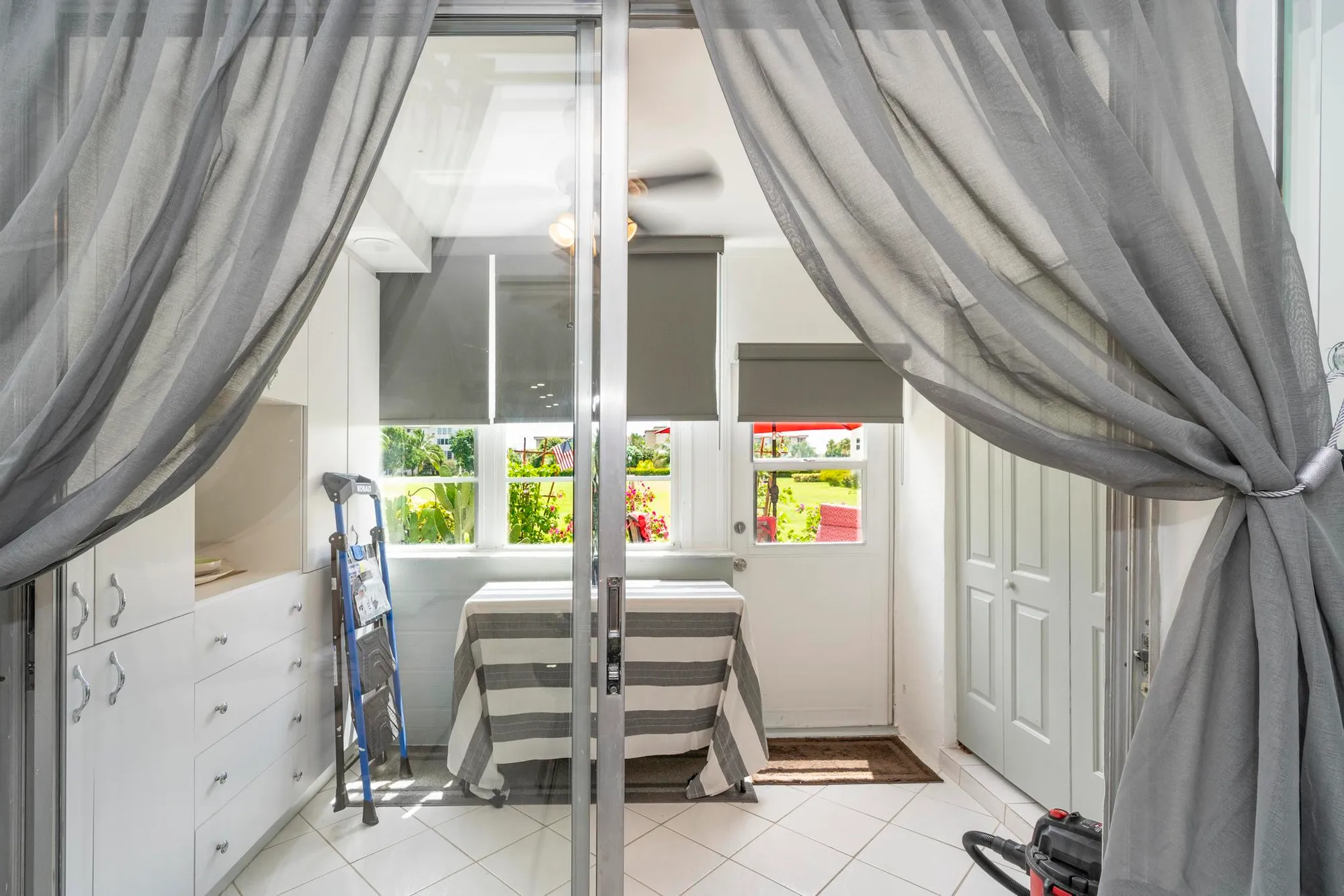 Property Slideshow image 14 of 41 | 2600 ne 1st ln apt 104, Boynton Beach, FL, 33435