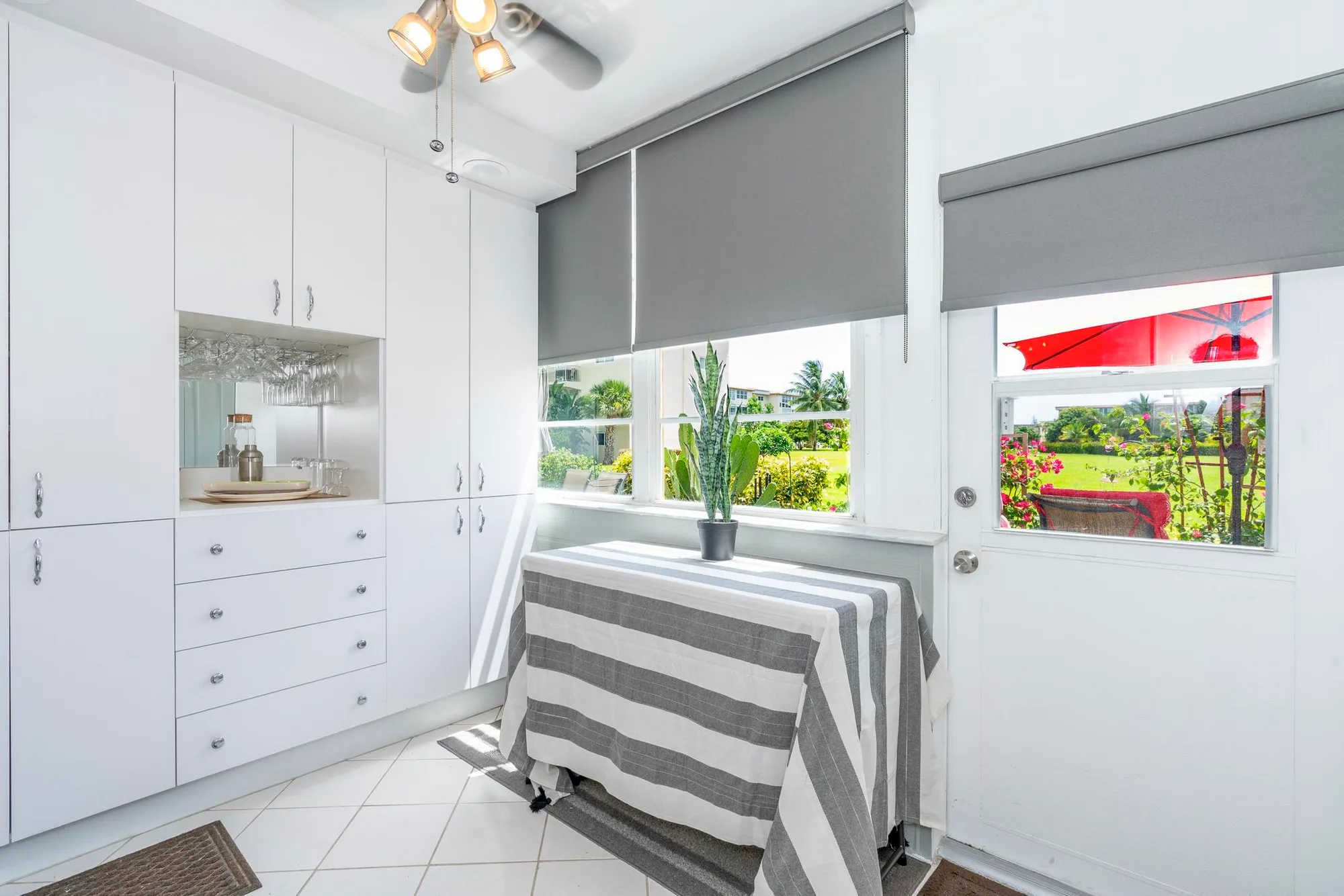 Property Slideshow image 17 of 41 | 2600 ne 1st ln apt 104, Boynton Beach, FL, 33435