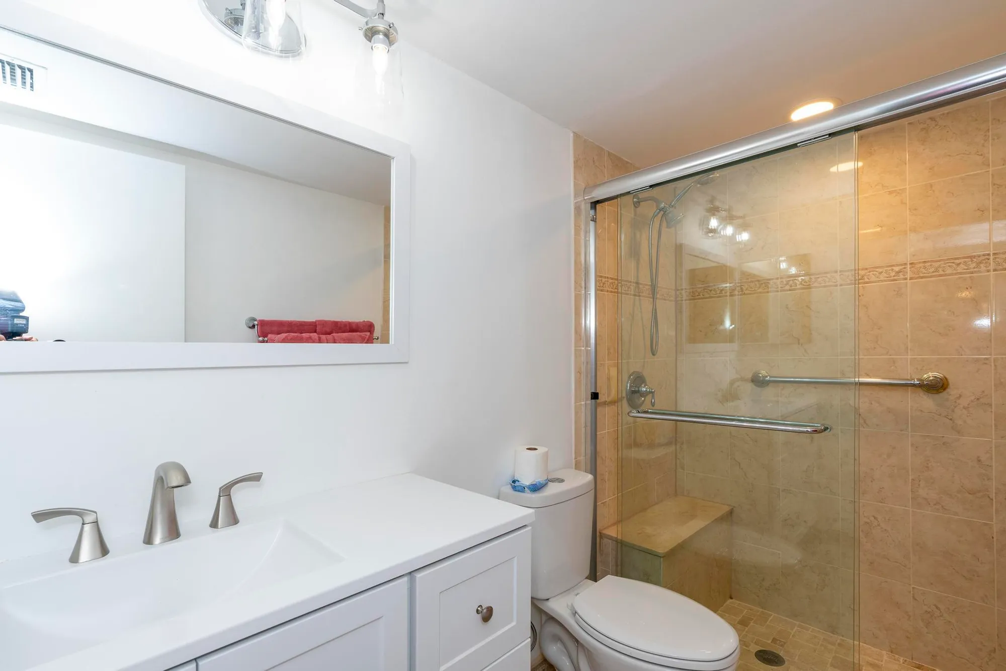 Property Slideshow image 19 of 41 | 2600 ne 1st ln apt 104, Boynton Beach, FL, 33435