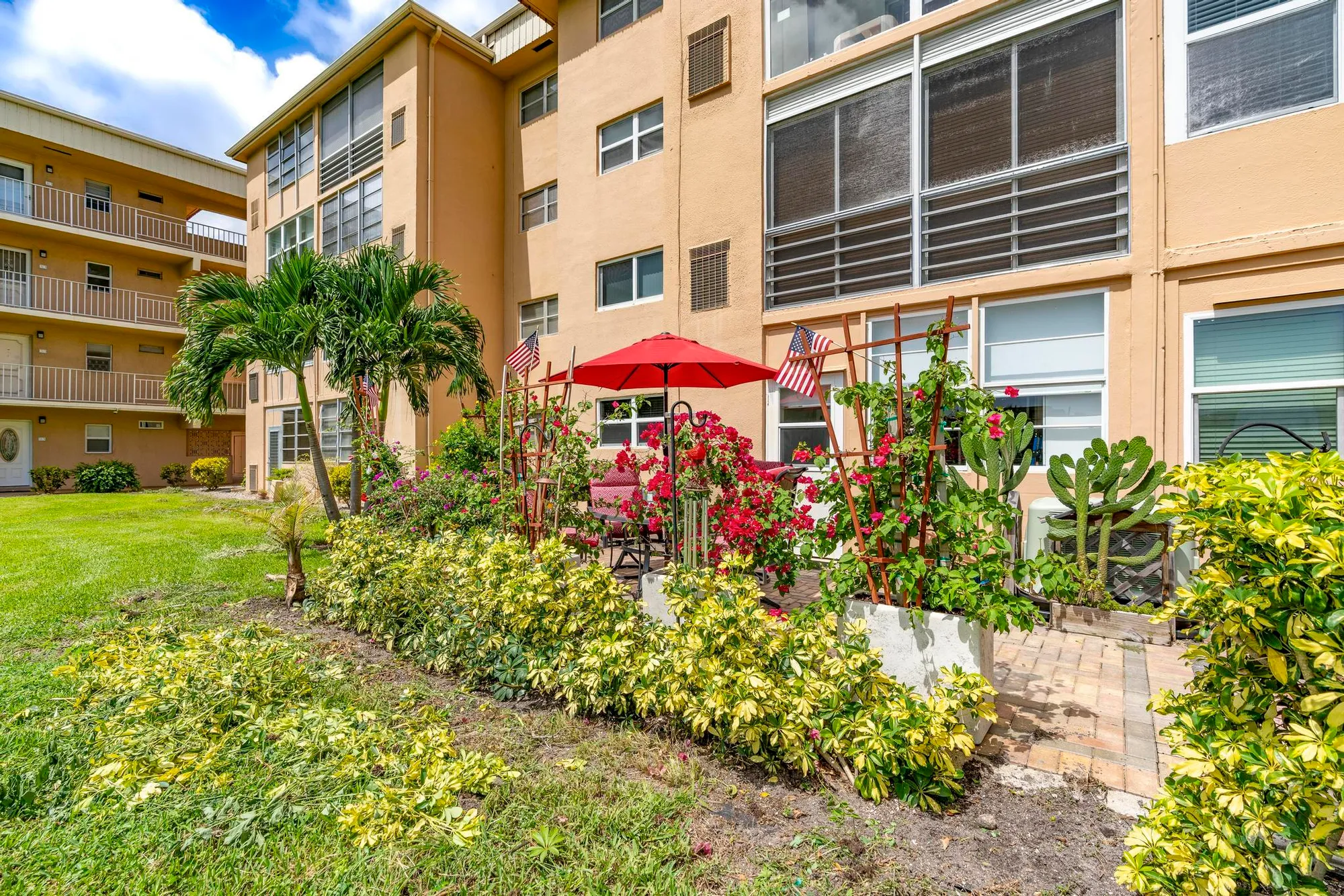 Property Slideshow image 22 of 41 | 2600 ne 1st ln apt 104, Boynton Beach, FL, 33435