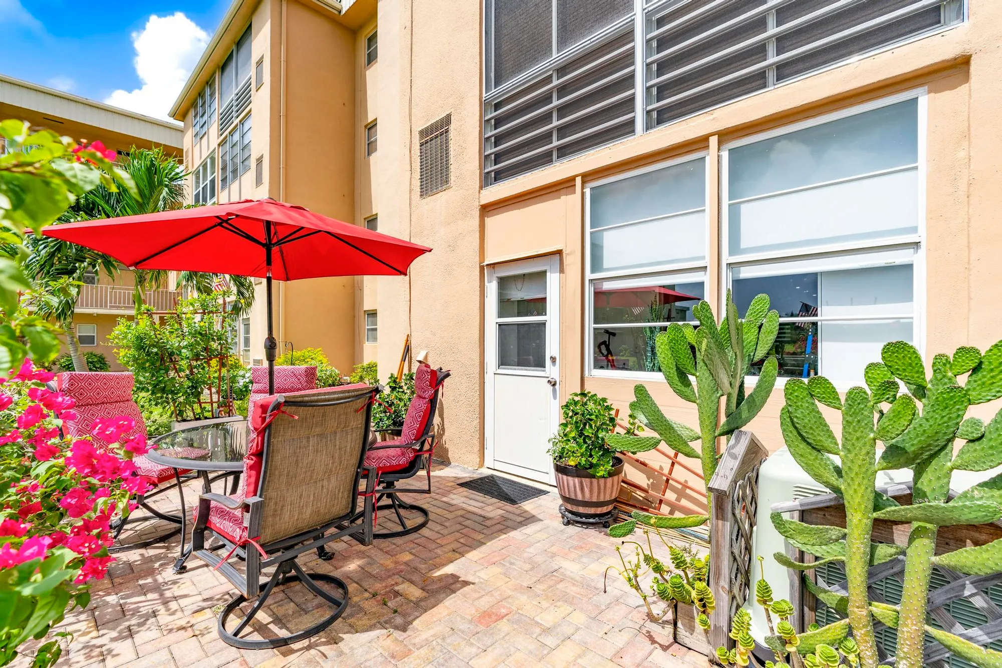Property Slideshow image 27 of 41 | 2600 ne 1st ln apt 104, Boynton Beach, FL, 33435