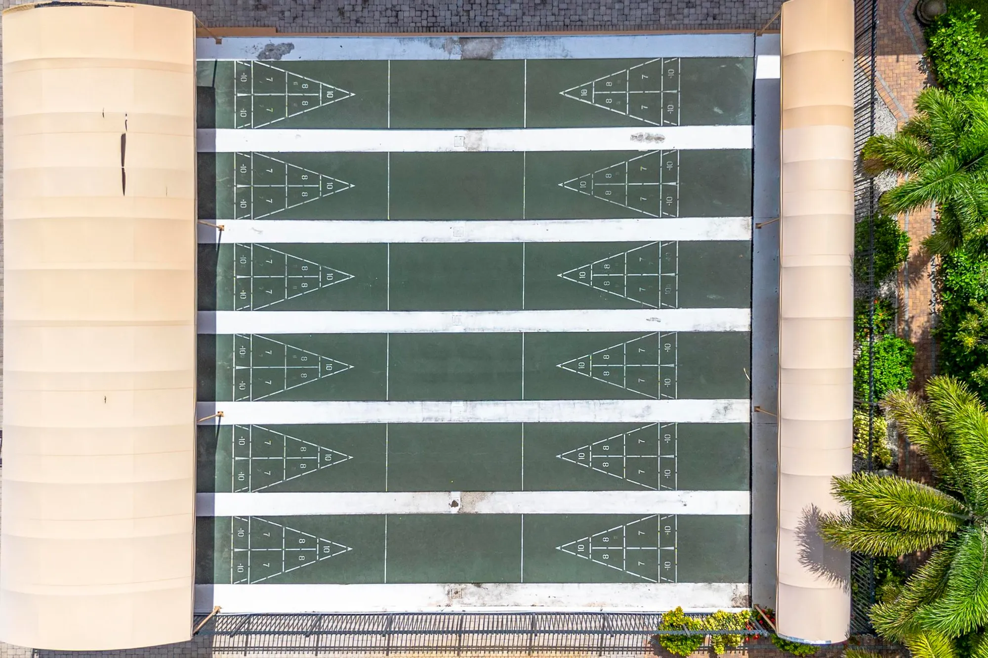 Property Slideshow image 38 of 41 | 2600 ne 1st ln apt 104, Boynton Beach, FL, 33435