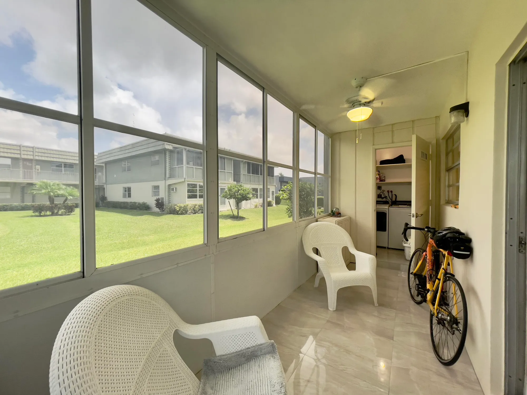 Property Slideshow image 20 of 29 | 117 flanders c, Delray Beach, FL, 33484