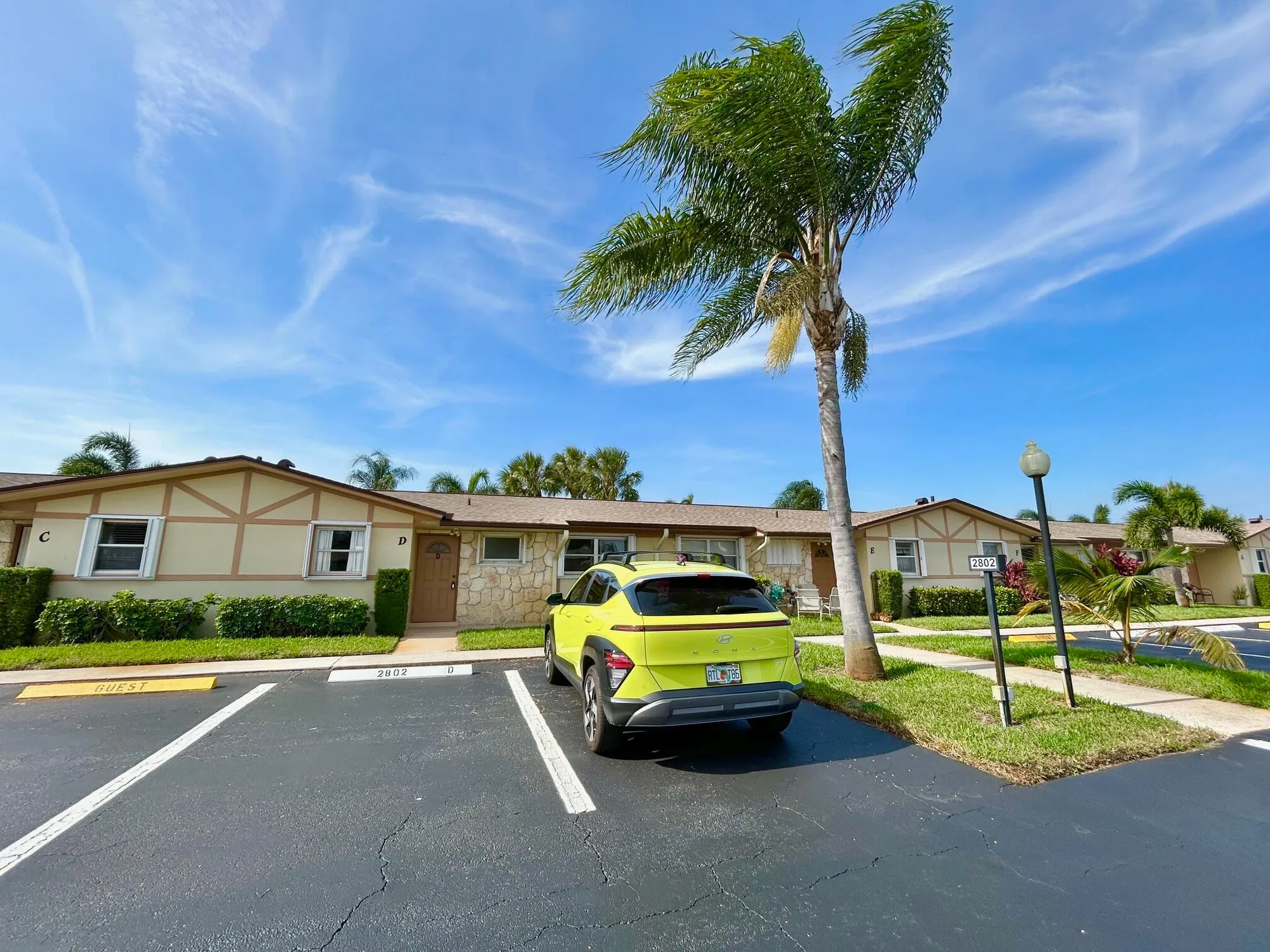 Property Slideshow image 1 of 43 | 2802 crosley dr d, West Palm Beach, FL, 33415