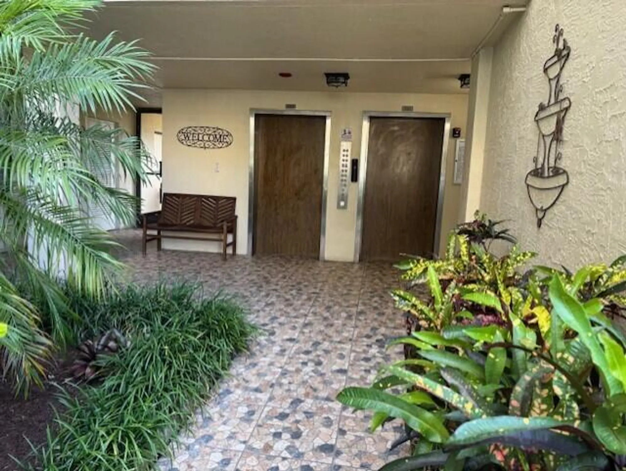 Property Slideshow image 17 of 28 | 14476 amberly ln apt 308, Delray Beach, FL, 33446