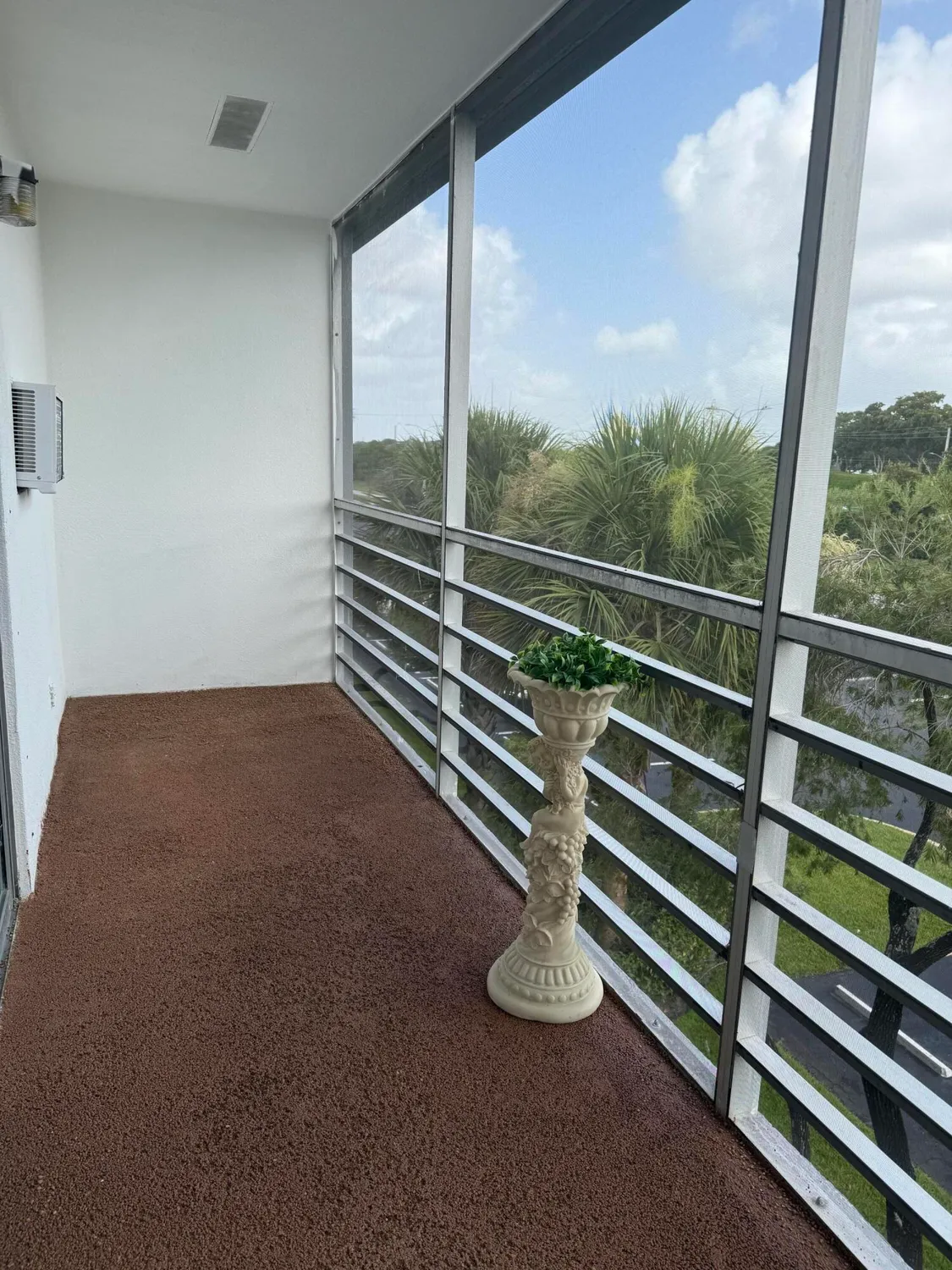 Property Slideshow image 13 of 15 | 244 suffolk f, Boca Raton, FL, 33434